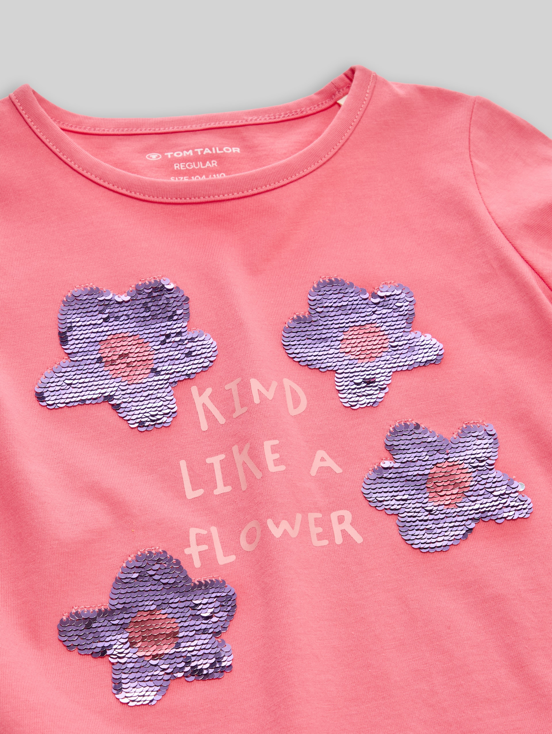 Langarmshirt mit Wendepailletten - pink dream - Detail-Model-Ansicht