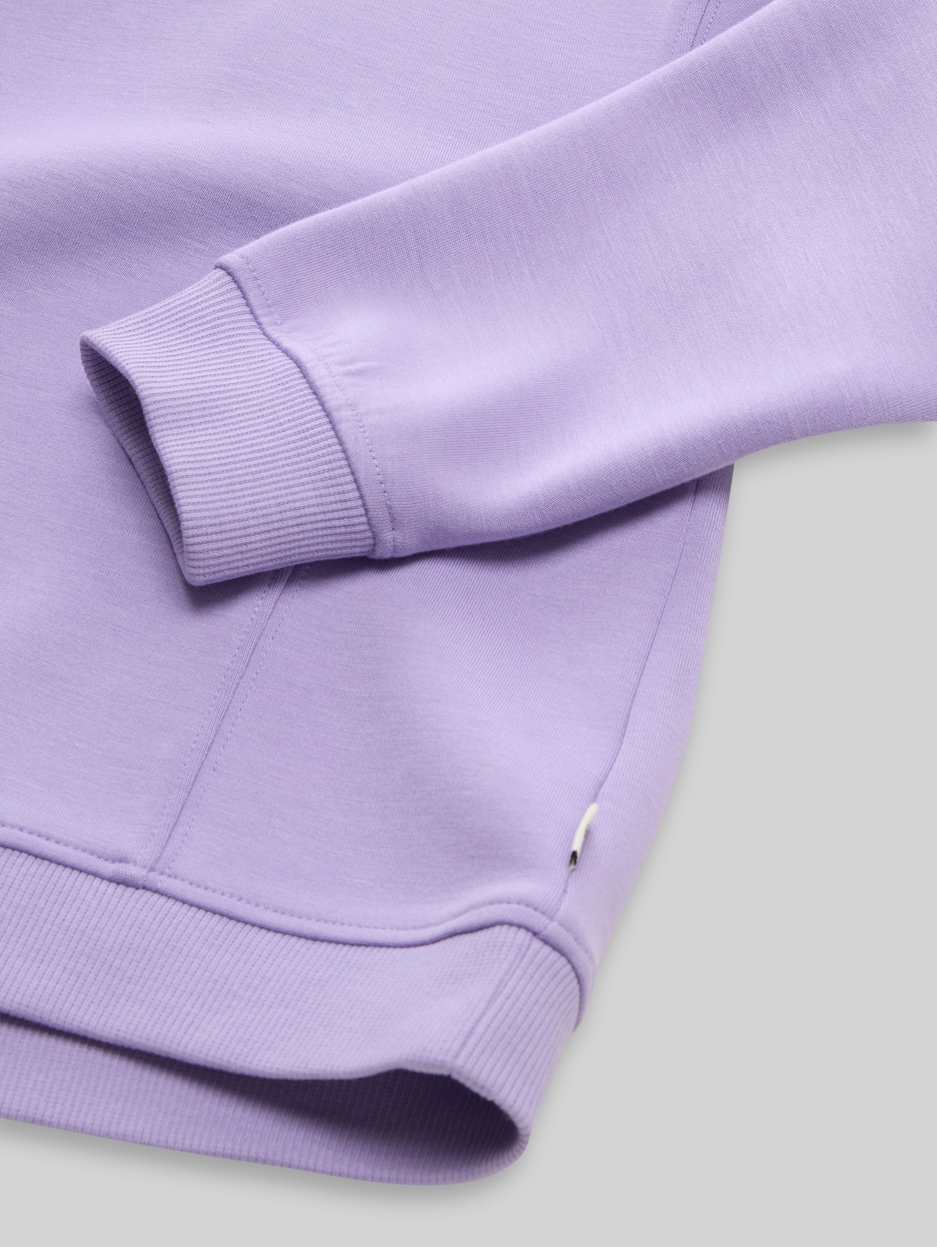 Scuba Sweatshirt - sweet purple - Detail-Model-Ansicht