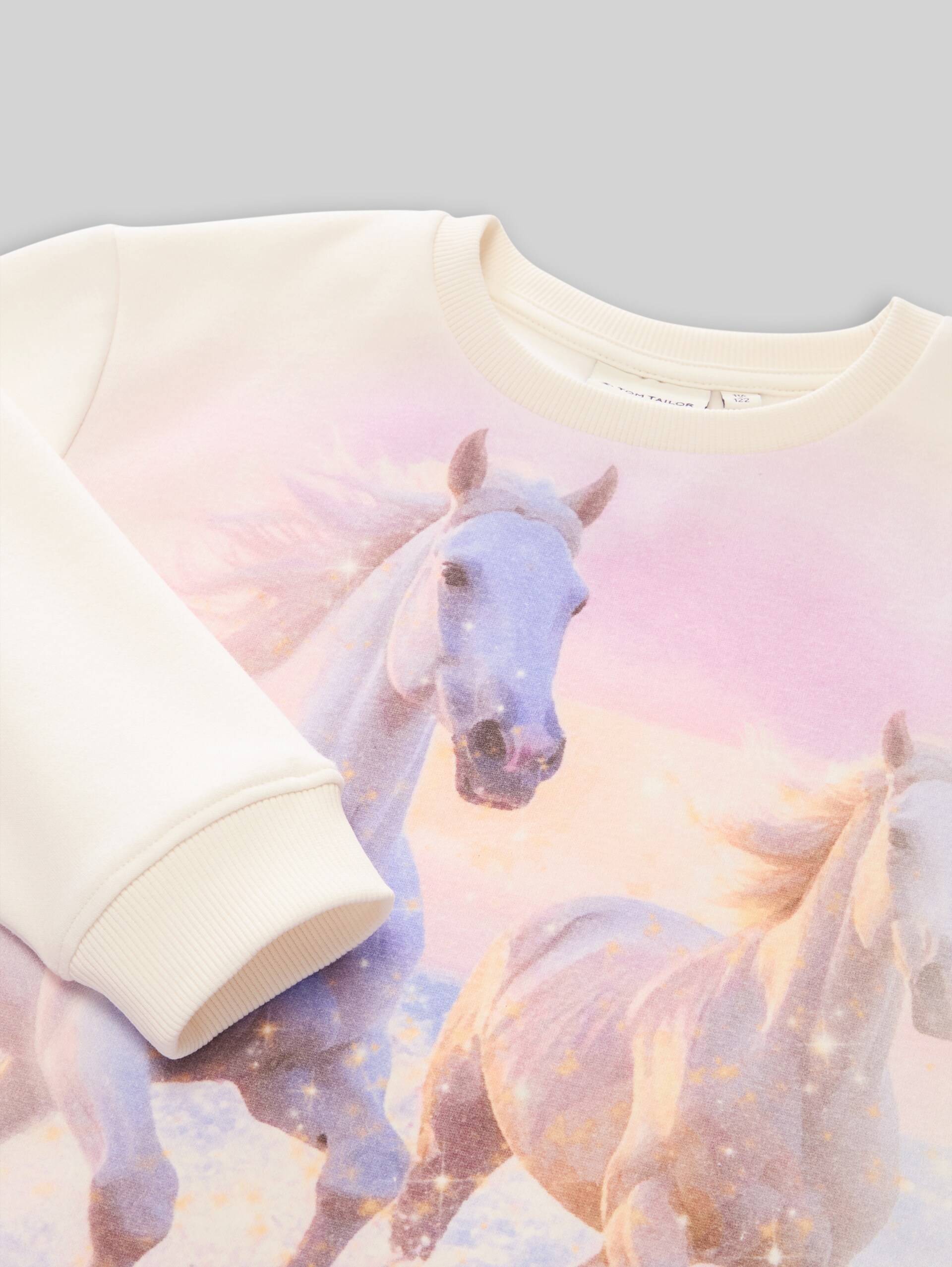 Kort sweatshirt met fotoprint - Gardenia White - Detailaanzicht model