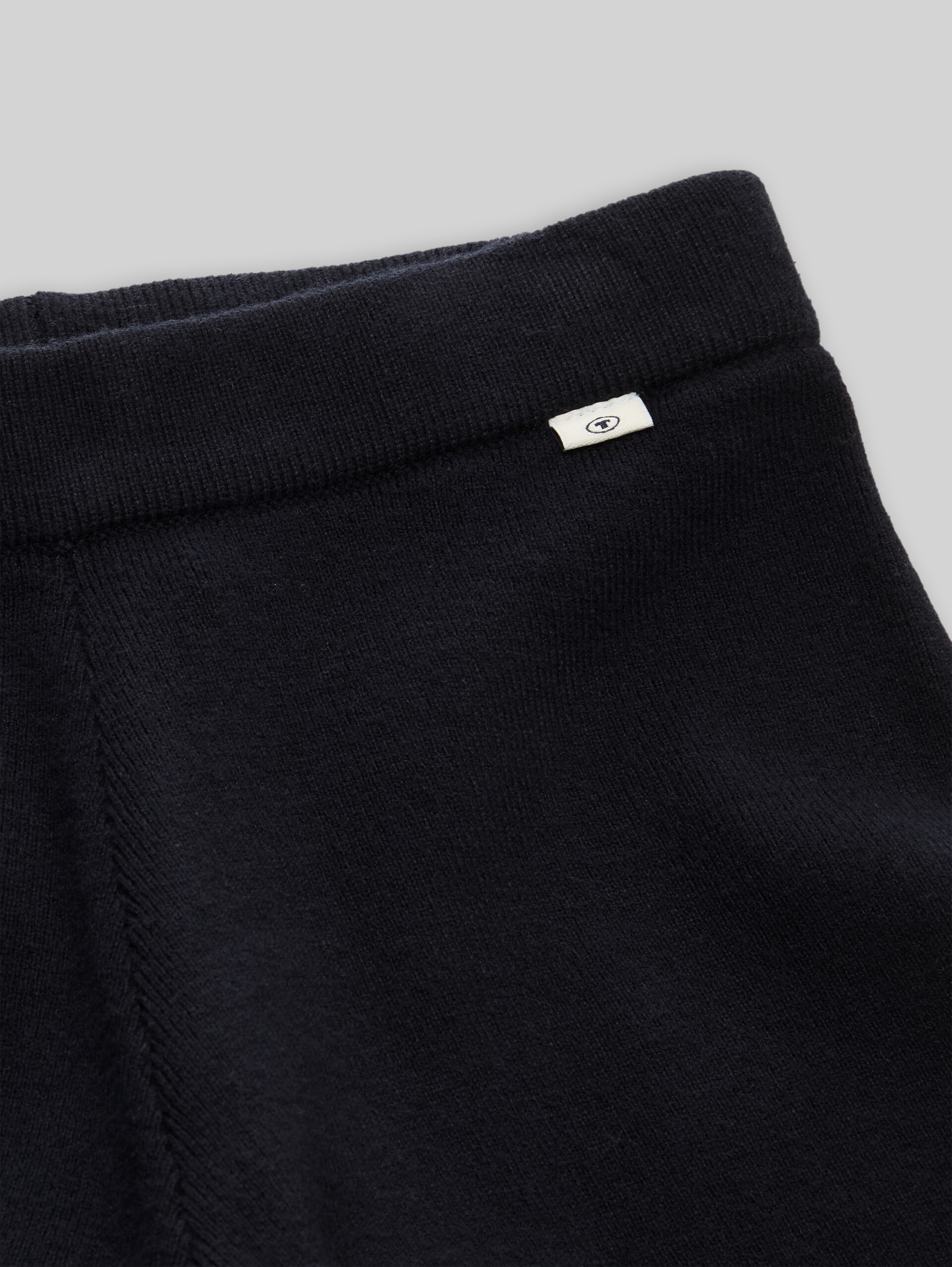 Wide Leg Strickhose - sky captain blue - Detail-Model-Ansicht