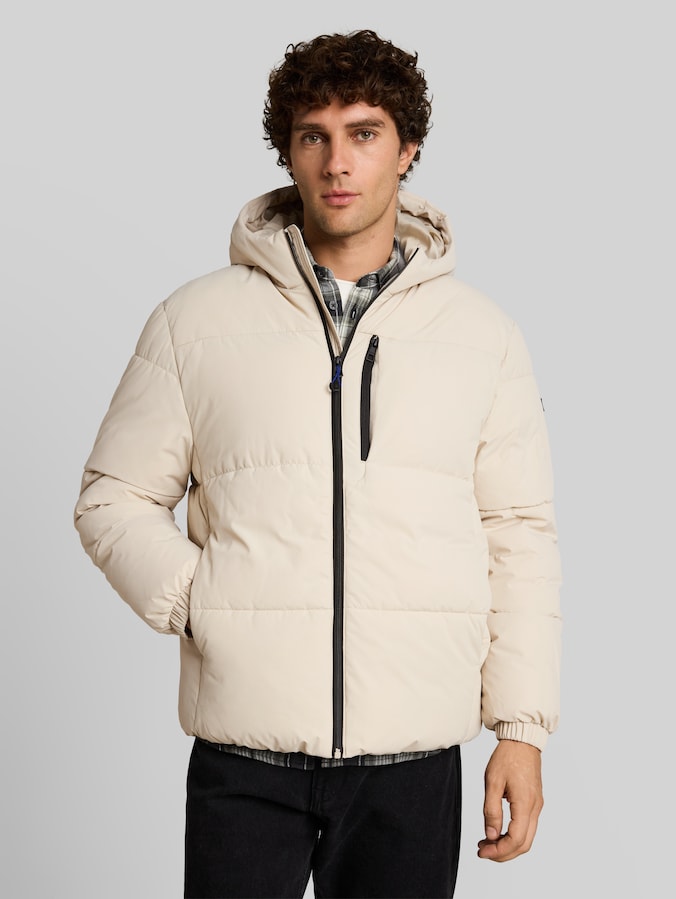Relaxed Fit Puffer-Jacke mit Kapuze von Denim Male, Dusty Beige