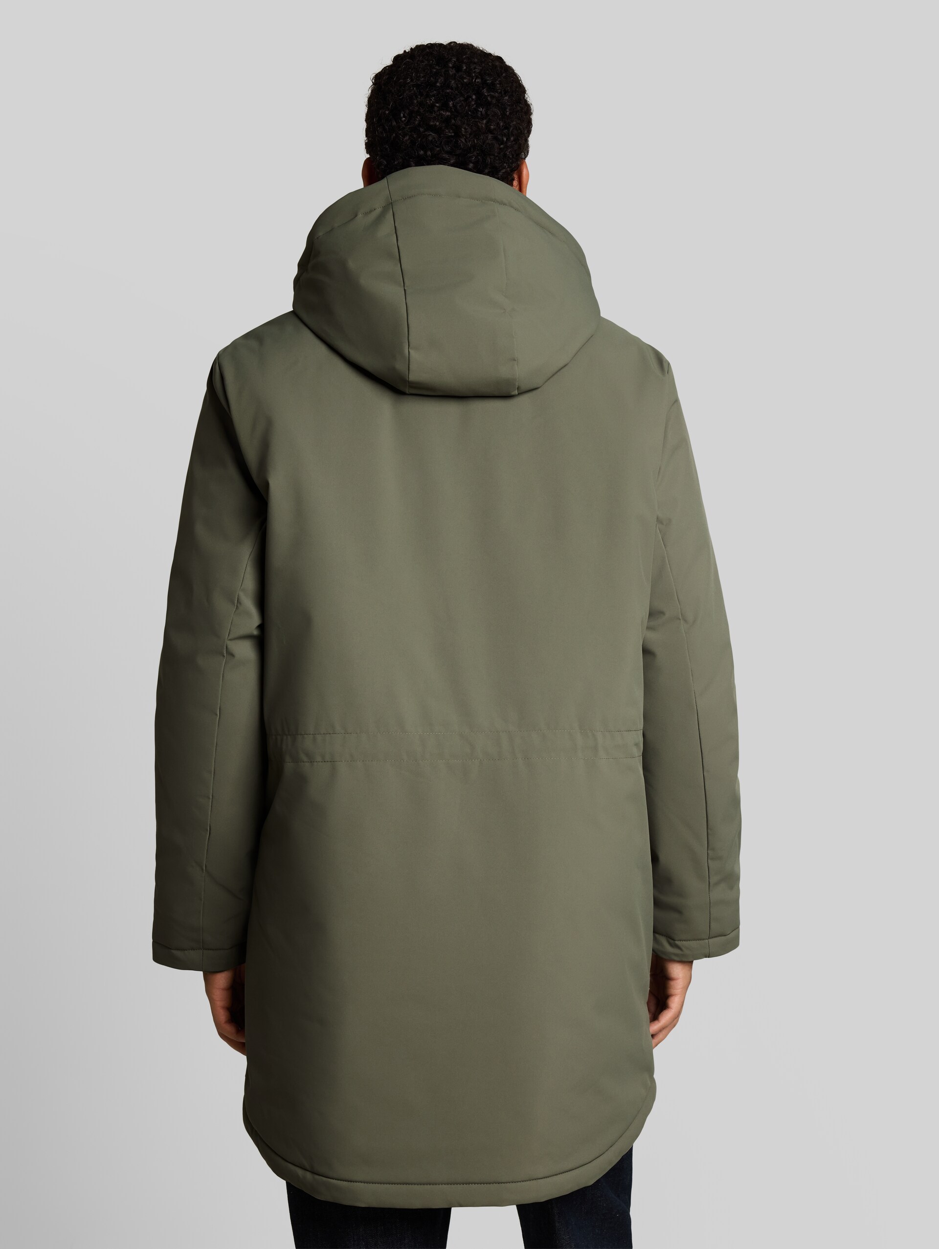 Parka met relaxte pasvorm en afneembare capuchon - urban olive green - Model-achteraanzicht