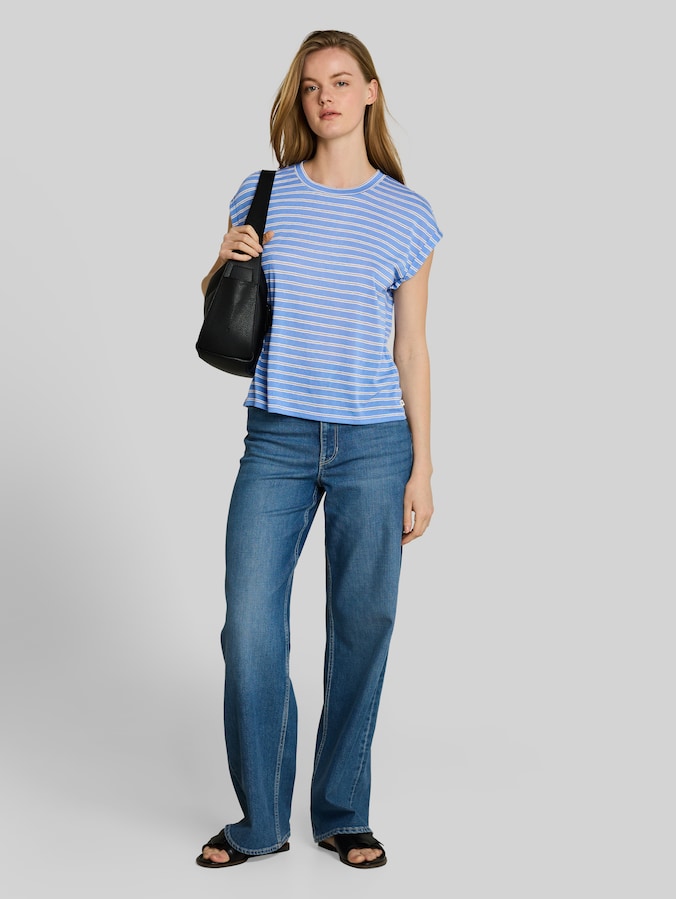 T-Shirt mit Streifenmuster von Denim Female, blue white black stripe