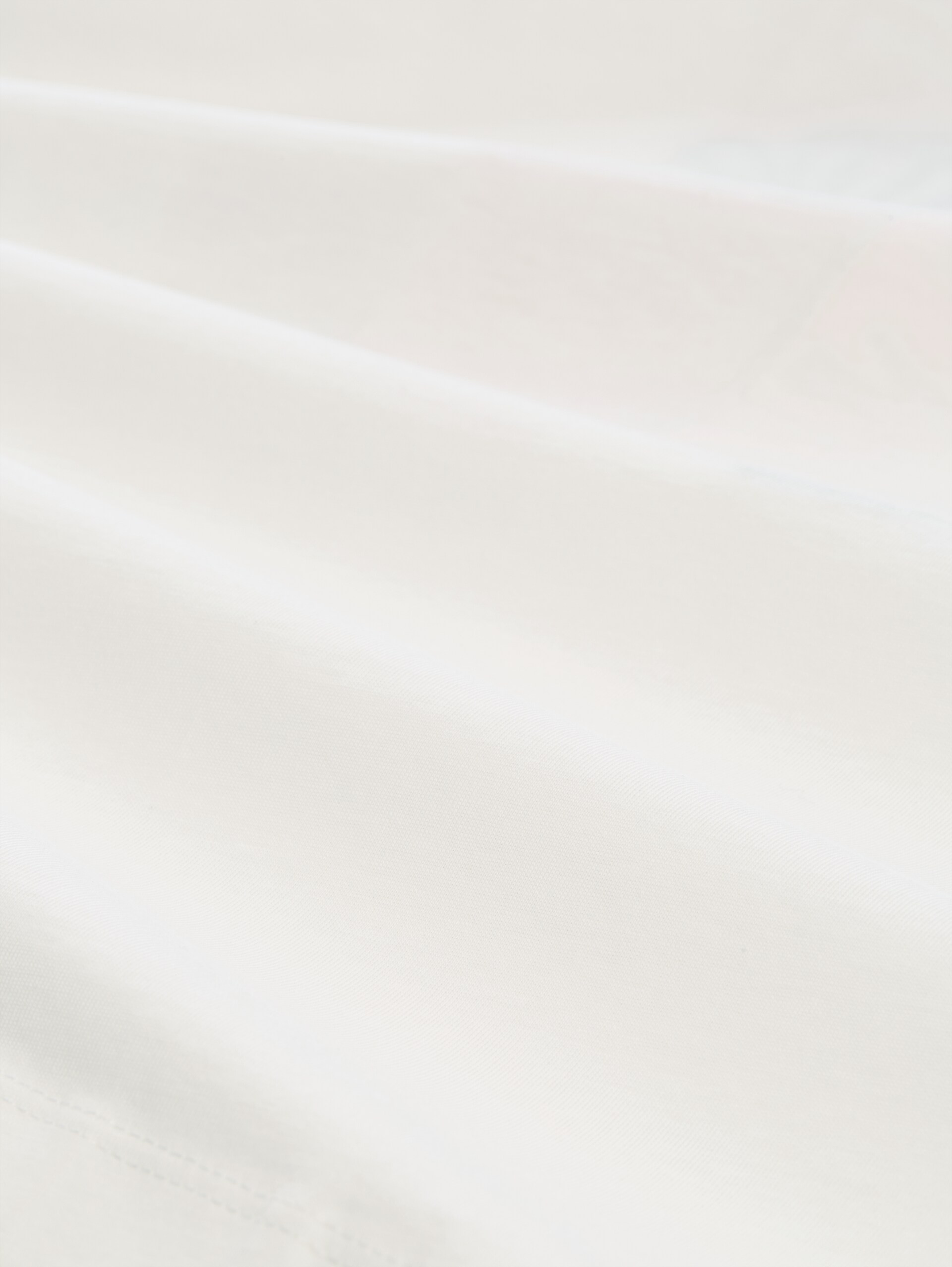 T-Shirt mit Print - Whisper White - Material-Ansicht