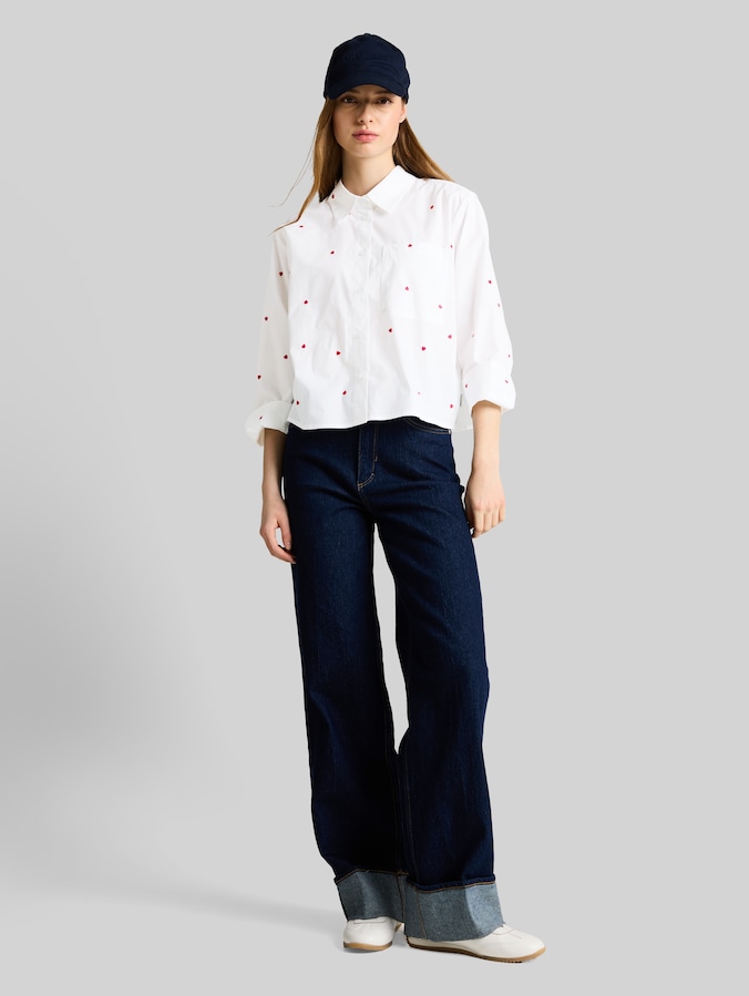 Chemisier ample à broderies par Denim Female, white red heart embroidery