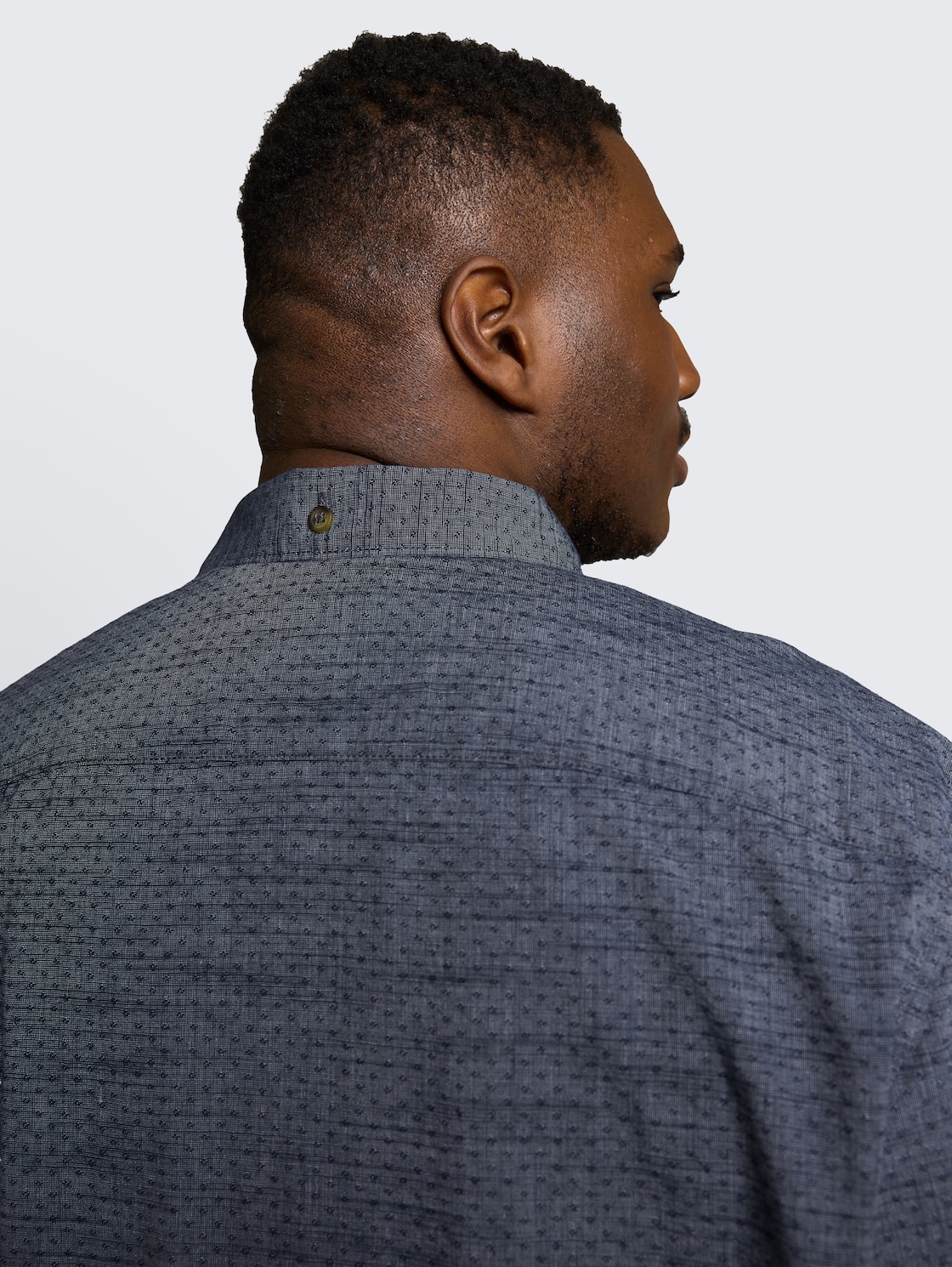 Plus Size - Regular Fit Hemd mit Turn-Up-Funktion - navy blue structure - Detail-Model-Ansicht