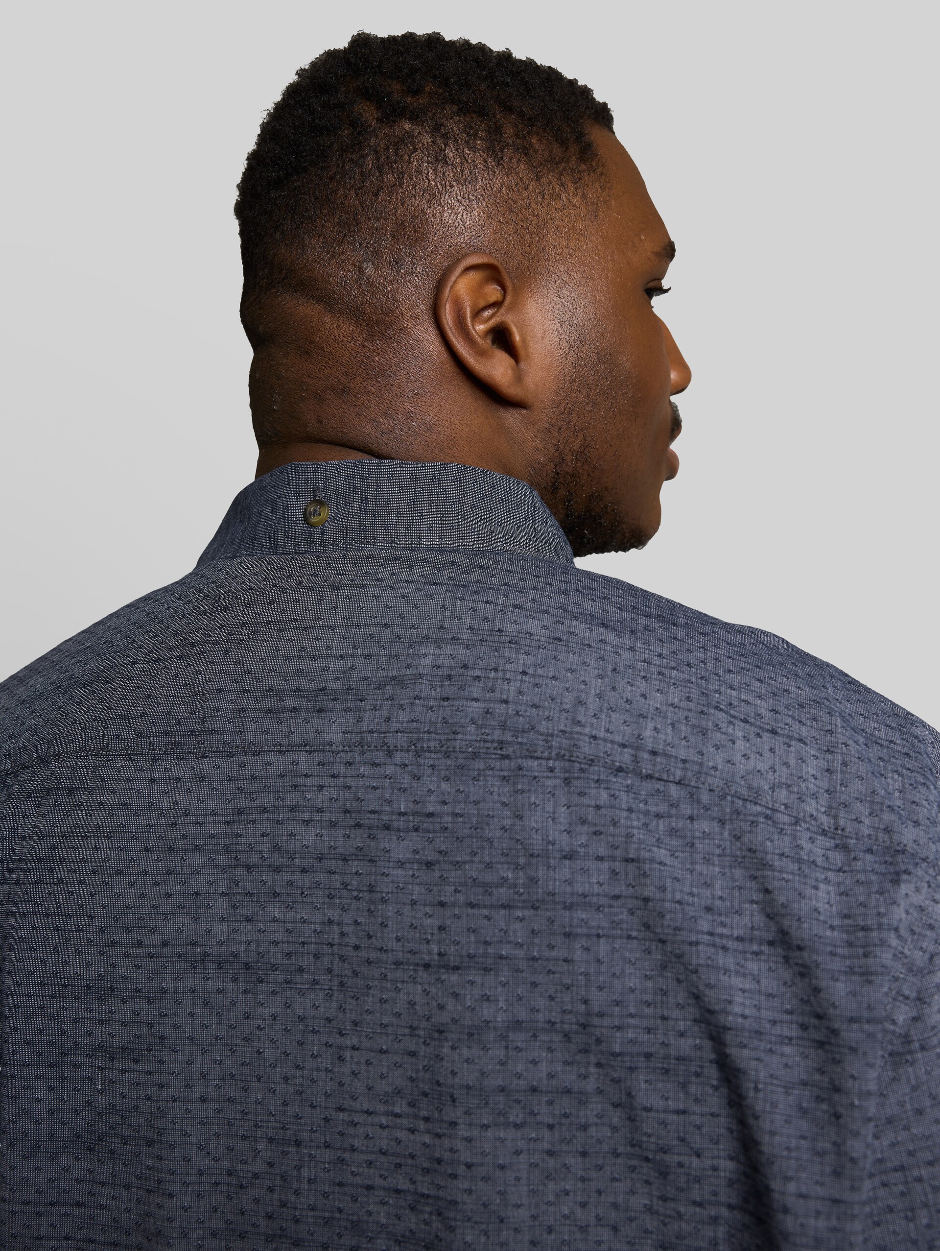 Plus Size - Chemise coupe classique avec fonction retroussable - navy blue structure - Vue détaillée du modèle