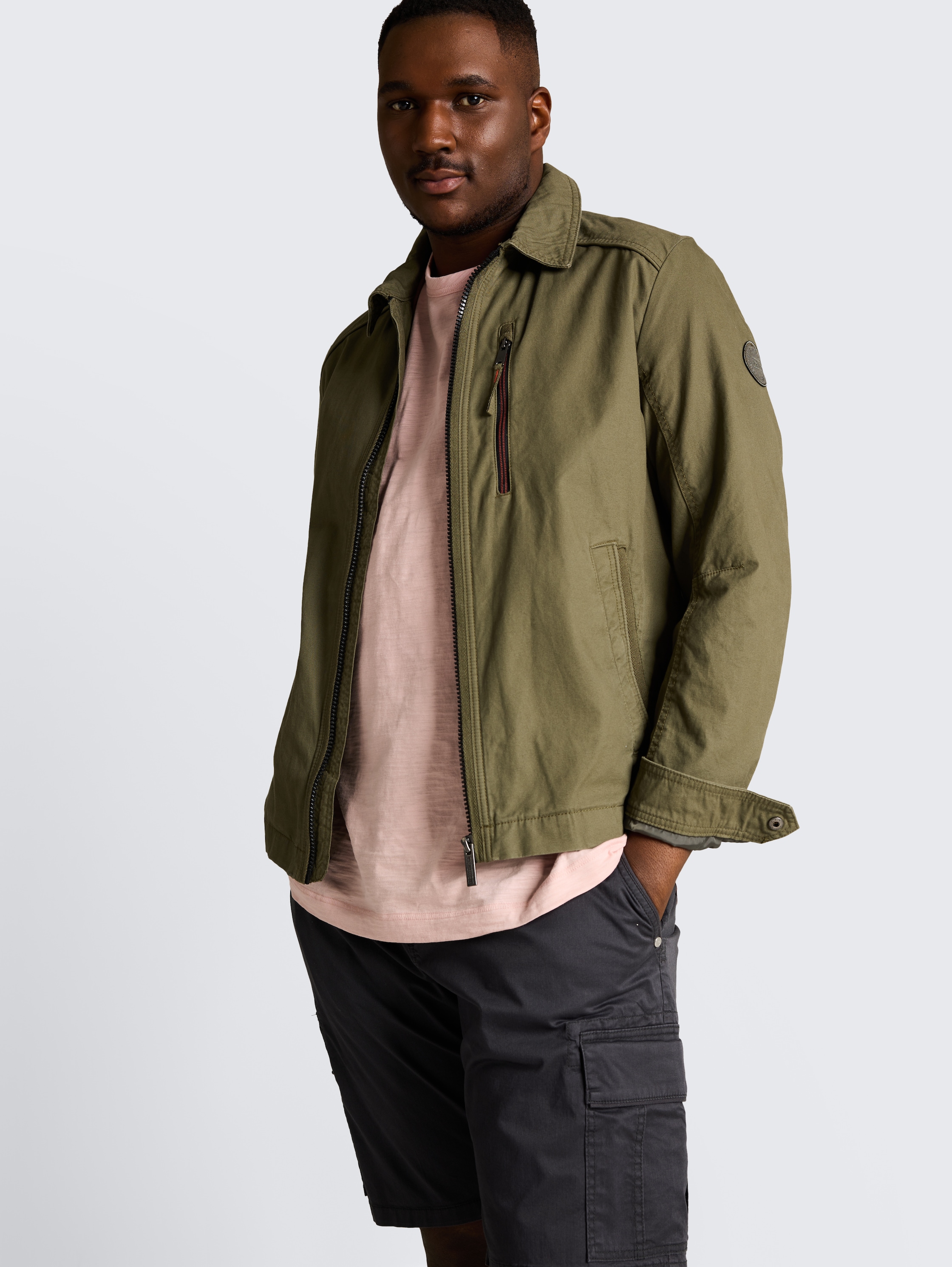 Plus Size - TTPLUS REGULAR Cargo Shorts - grey_mini_geometric_print - 