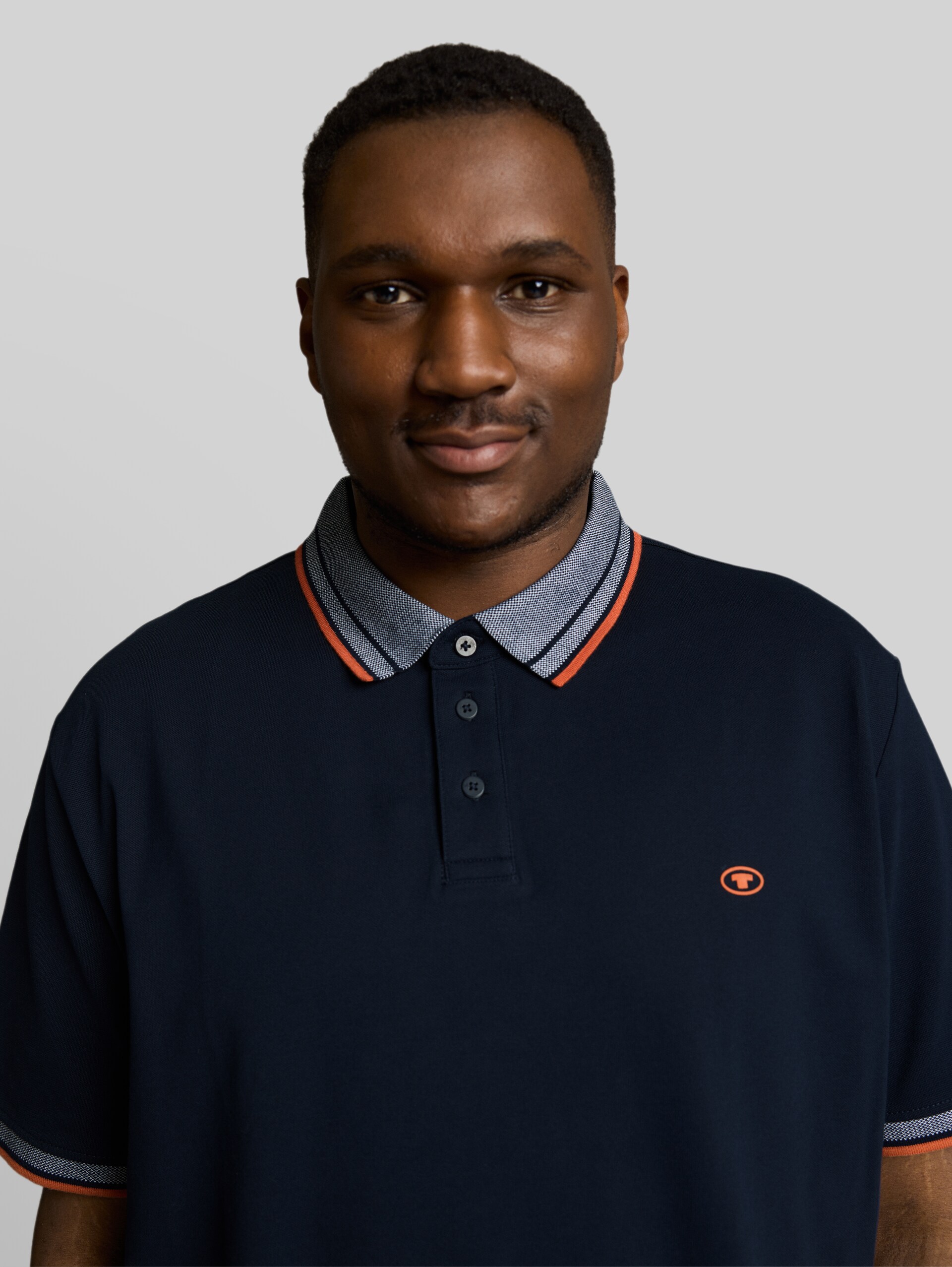 Plus Size - Piqué Poloshirt mit Logo-Print - sky captain blue