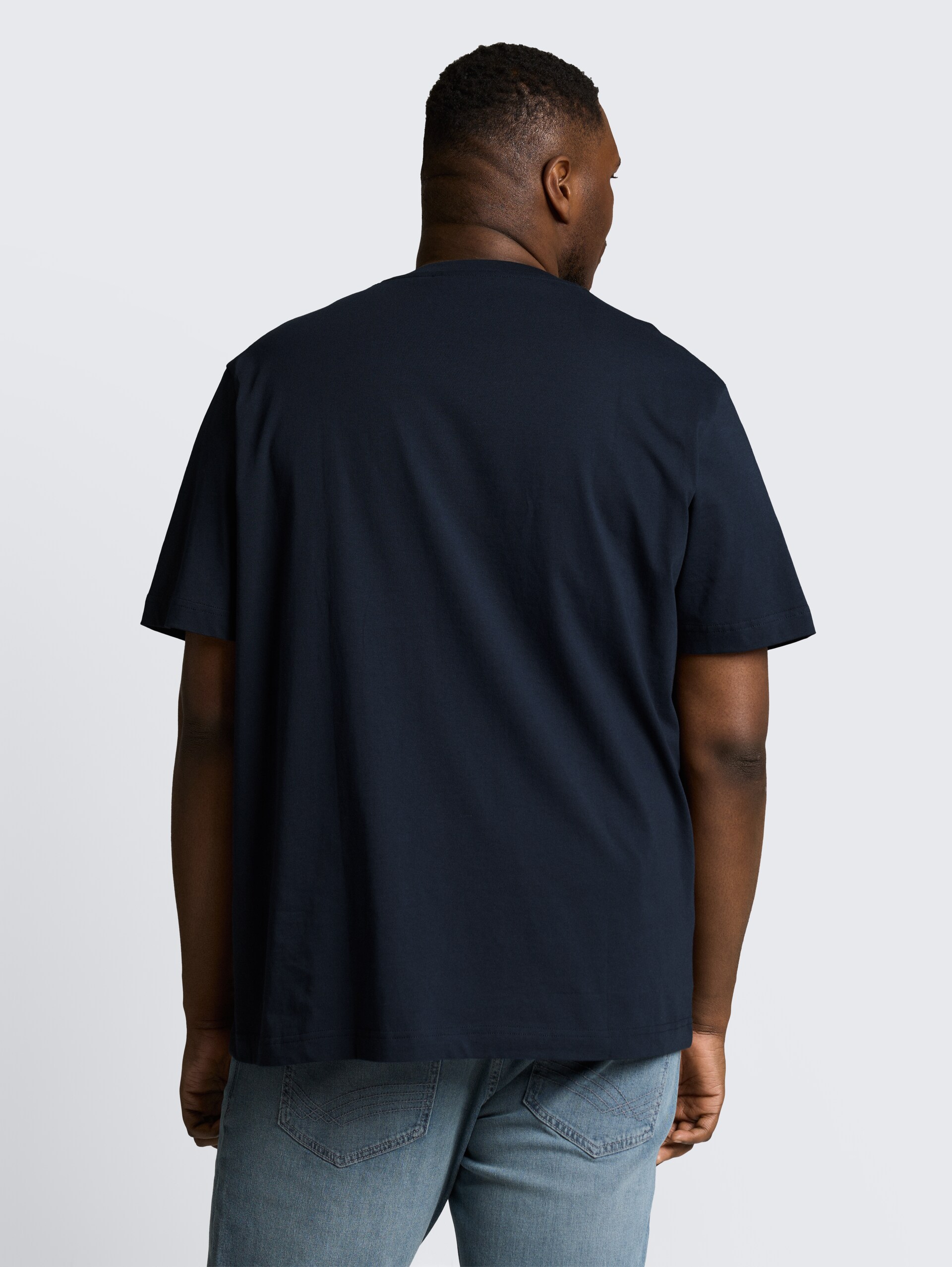 Plus Size - T-shirt with photo print - sky captain blue - Neckline model-back view