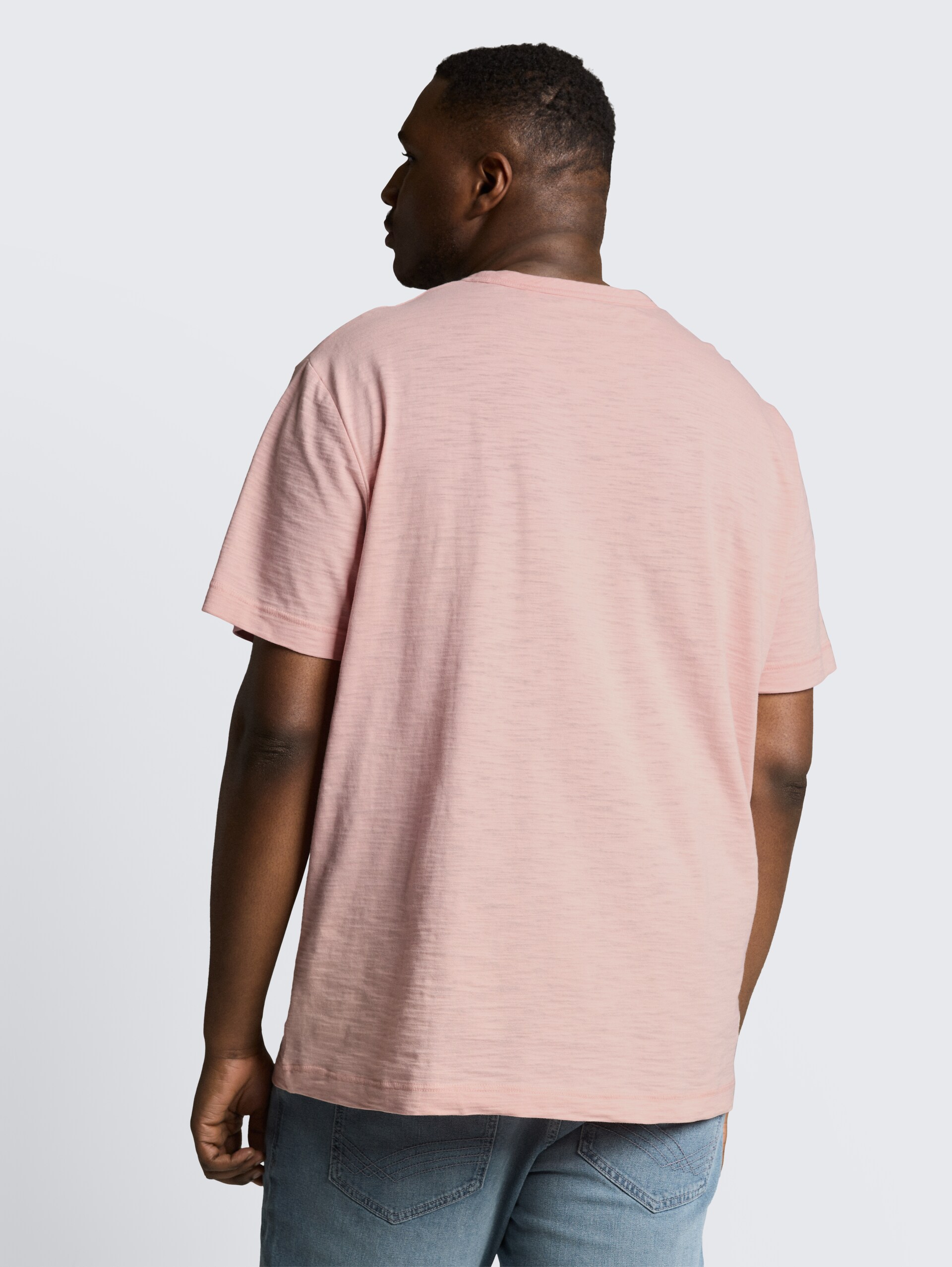 Plus Size - T-shirt in gemêleerde look - Twinkle Pink - Neklijn model-achteraanzicht