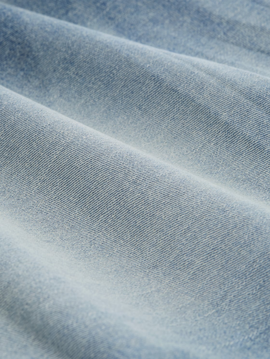 Plus Size - Regular Jeans Shorts - Light Stone Blue Denim - Material-Ansicht