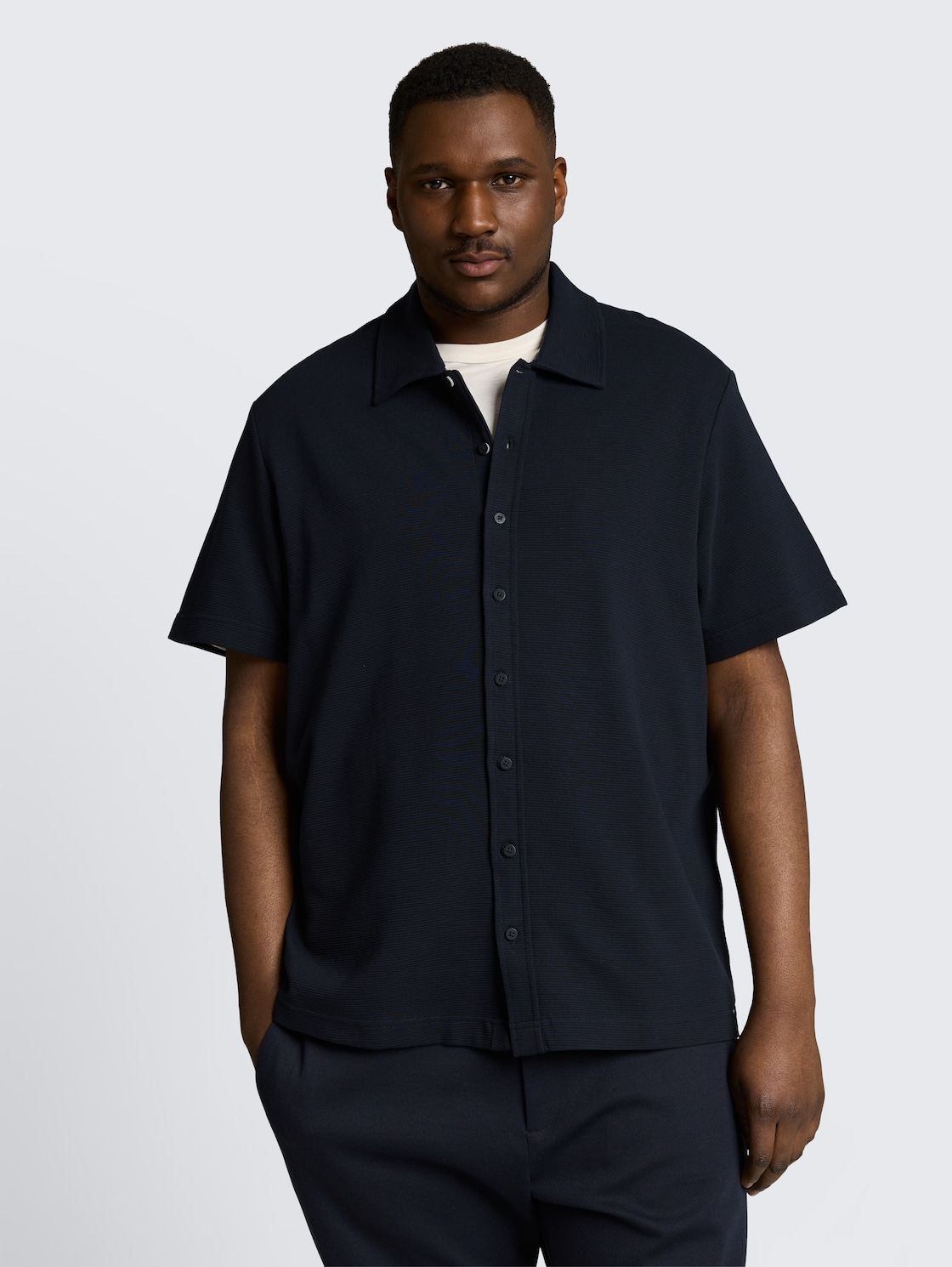 Plus Size - Regular Fit Hemd aus Baumwolle - sky captain blue ottoman - Ausschnitt Model-Vorderansicht