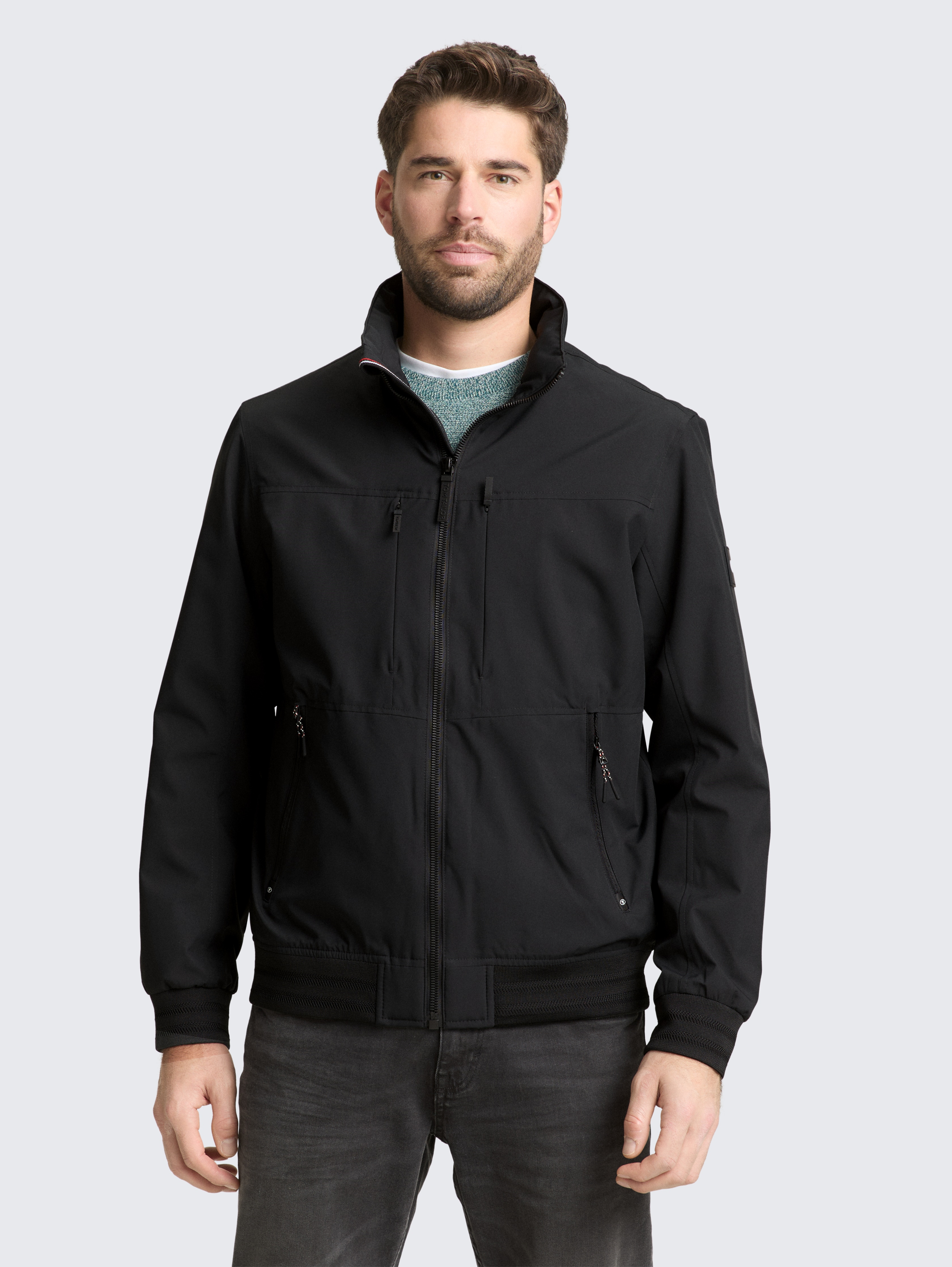 Blouson Jacke mit verstaubarer Kapuze von Men, Black