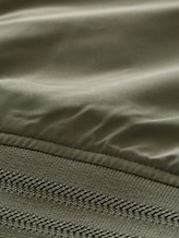 Blouson Jacke mit verstaubarer Kapuze - faded leaf green - Produkt-Detail-Ansicht