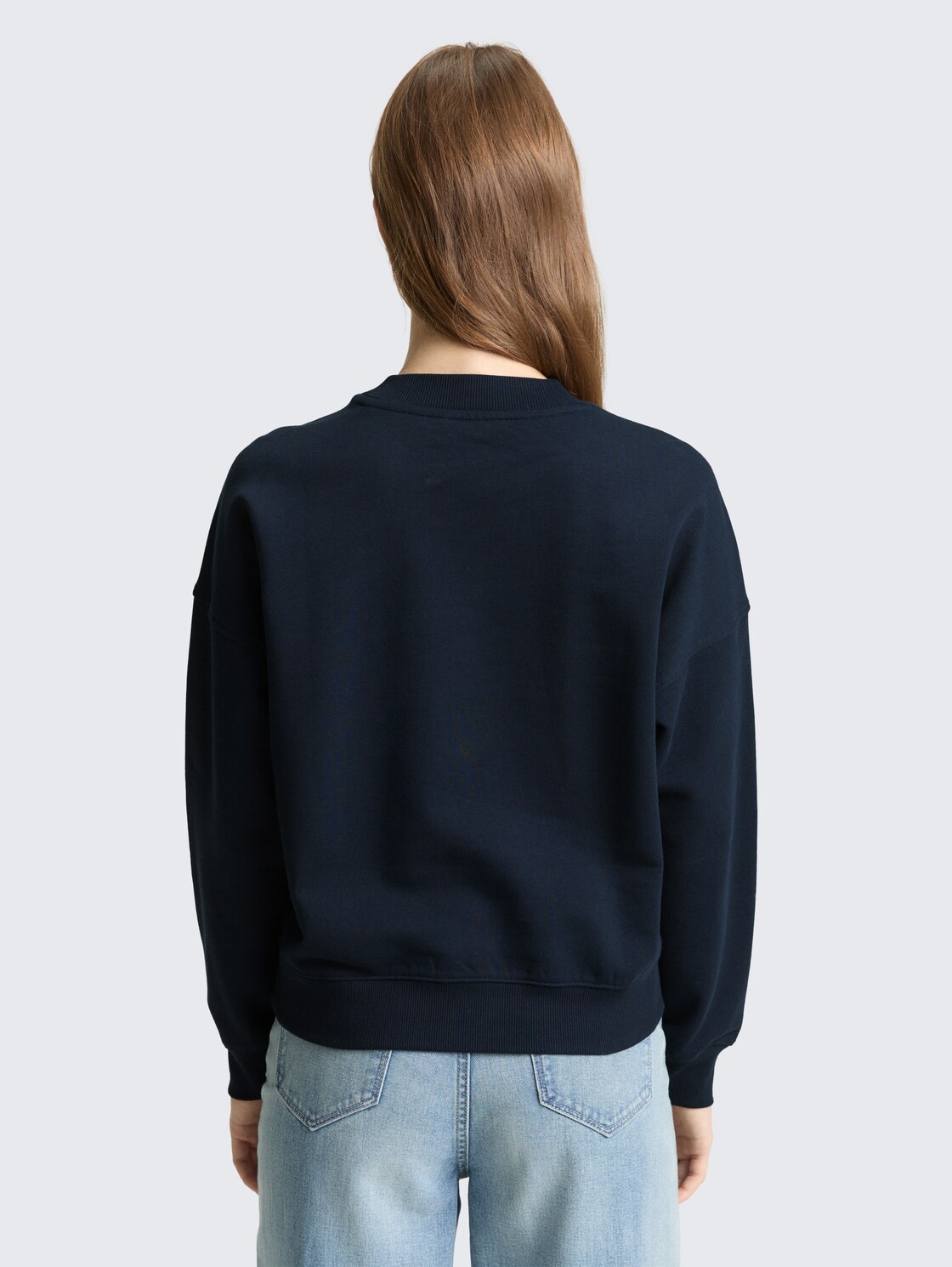 Sweatshirt with heart detail - sky captain blue - Neckline model-back view