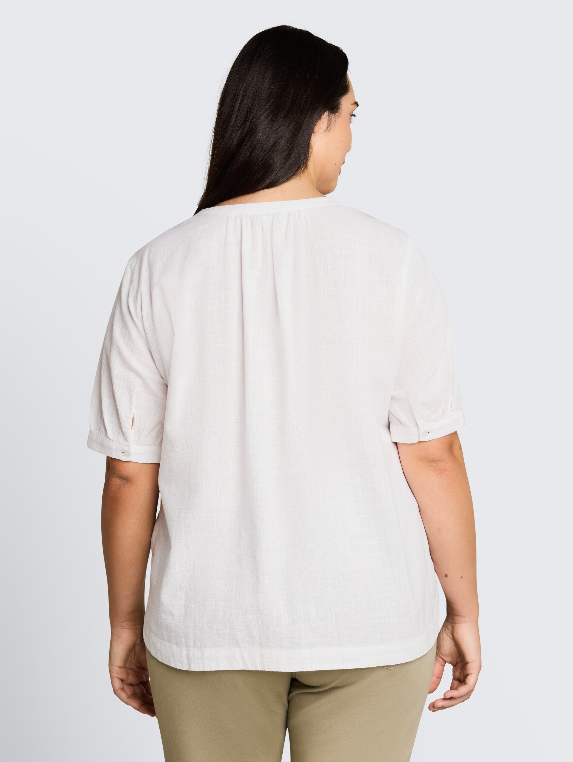 Plus Size - Blouse en coton grande taille - White - Découpe Vue arrière du modèle