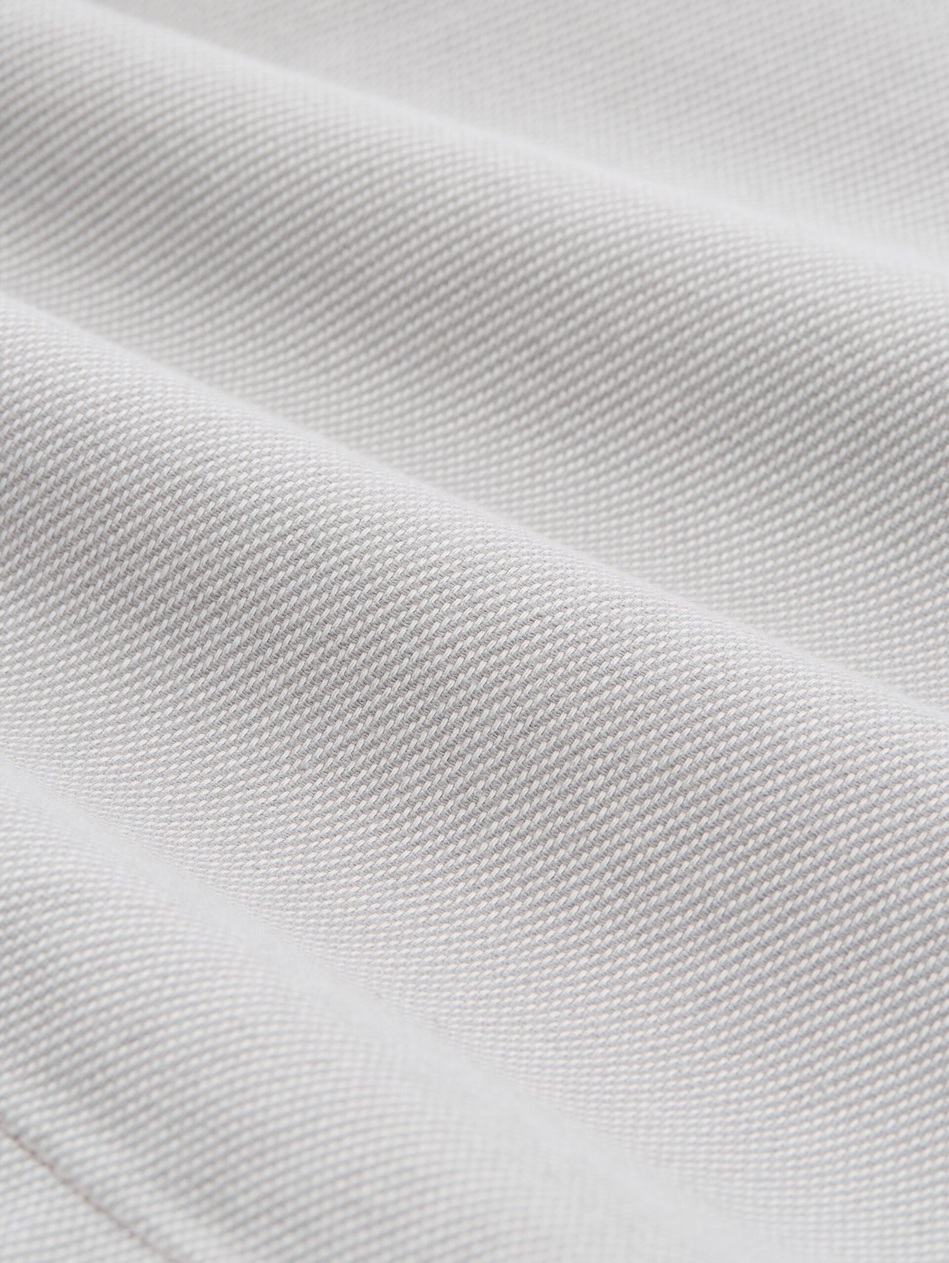 TTREGULAR chino shorts with belt - grey white twill structure - Material view