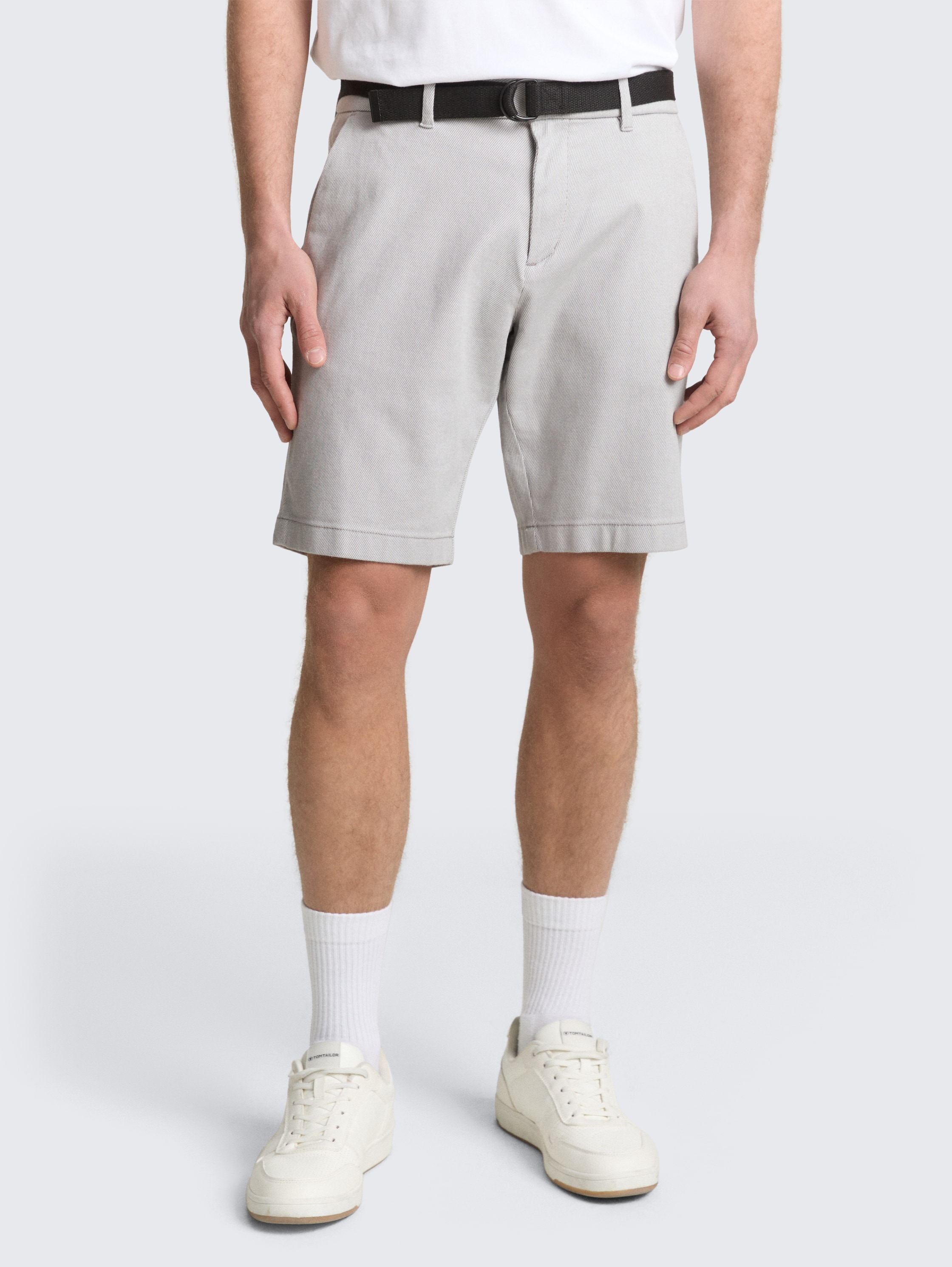 TTREGULAR Chino Shorts mit Gürtel - grey_white_twill_structure - 