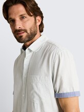 Regular Fit Kurzarmhemd aus Baumwolle - gardenia white dot structure - Detail-Model-Ansicht