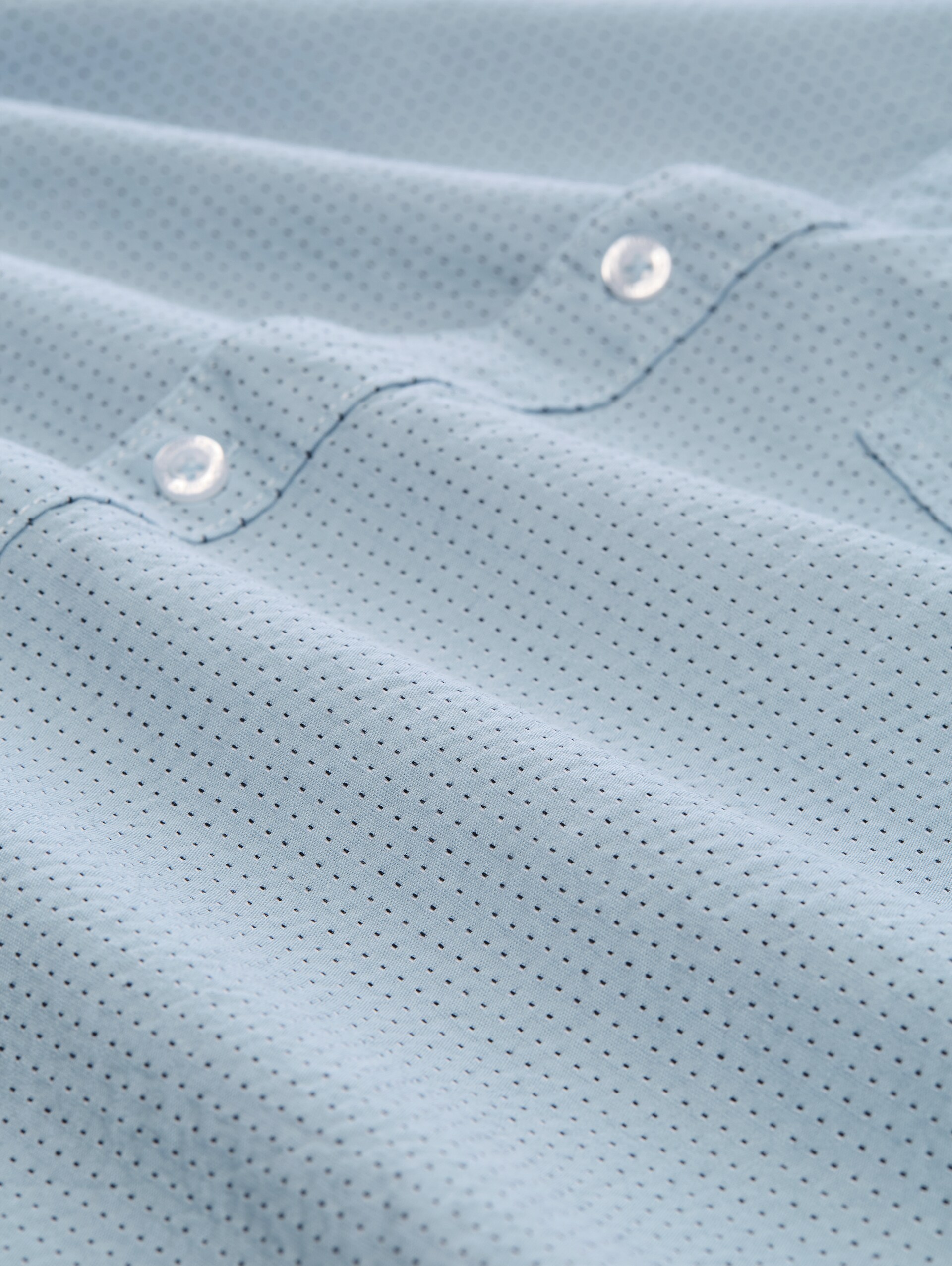 Regular fit short-sleeved cotton shirt - light blue dot structure - Material view