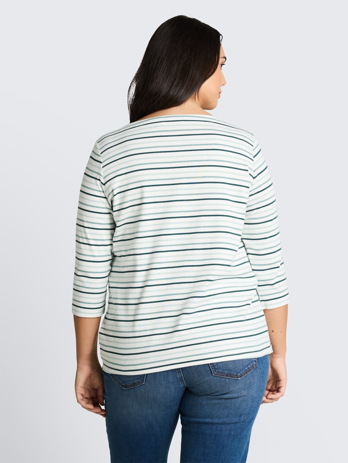 Plus Size - Langarmshirt mit Streifenmuster - blue haze multicolor stripe - Auschnitt Model-Rückansicht