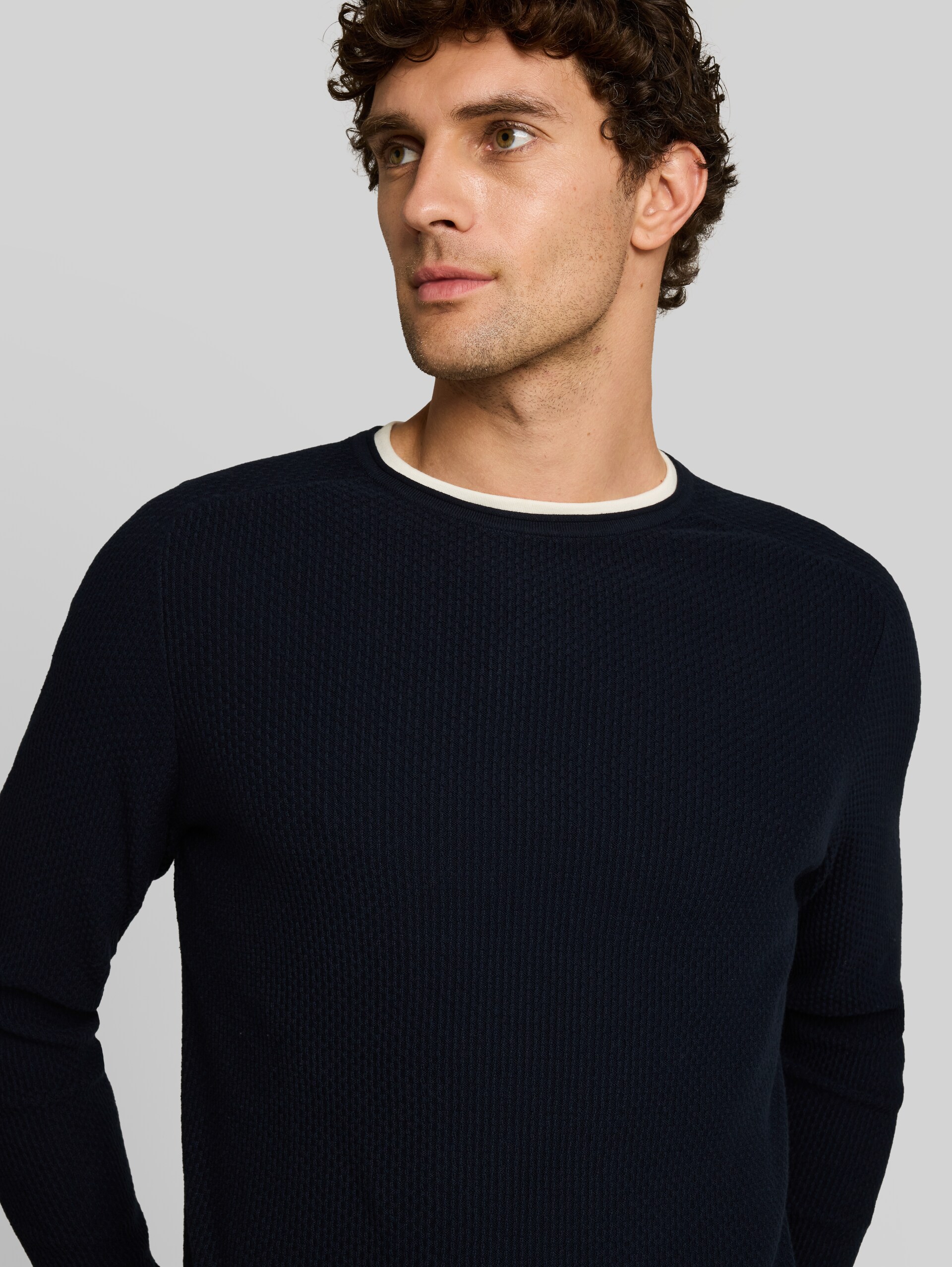 Strickpullover im 2-in-1-Look - sky captain blue - Detail-Model-Ansicht