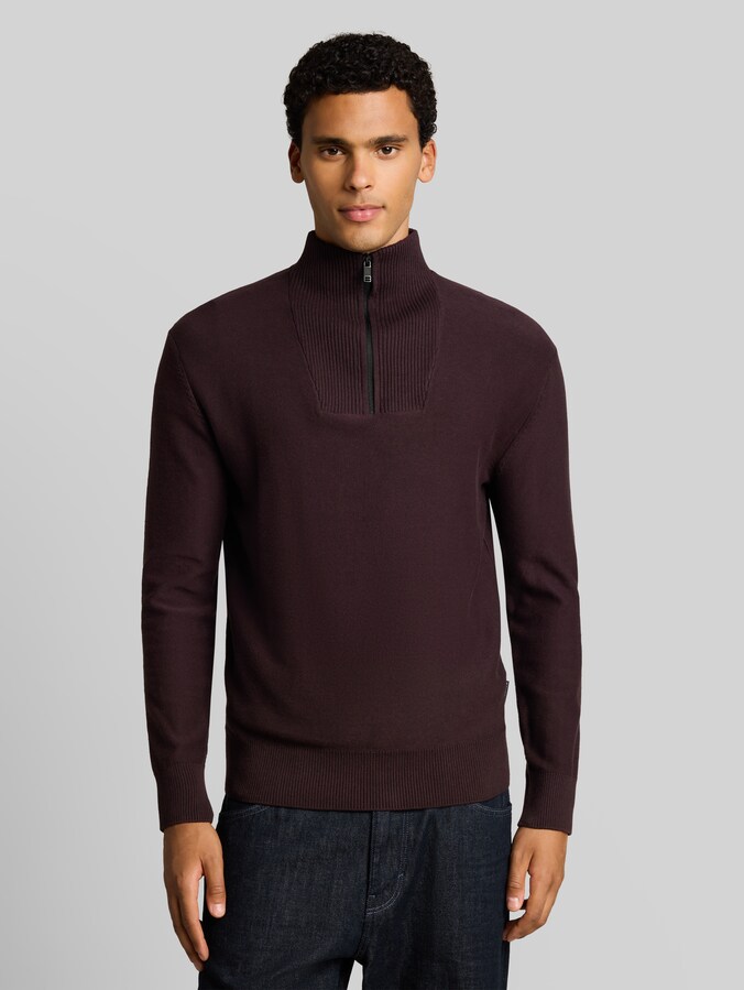 Pull à col roulé en coton par Denim Male, dark plum