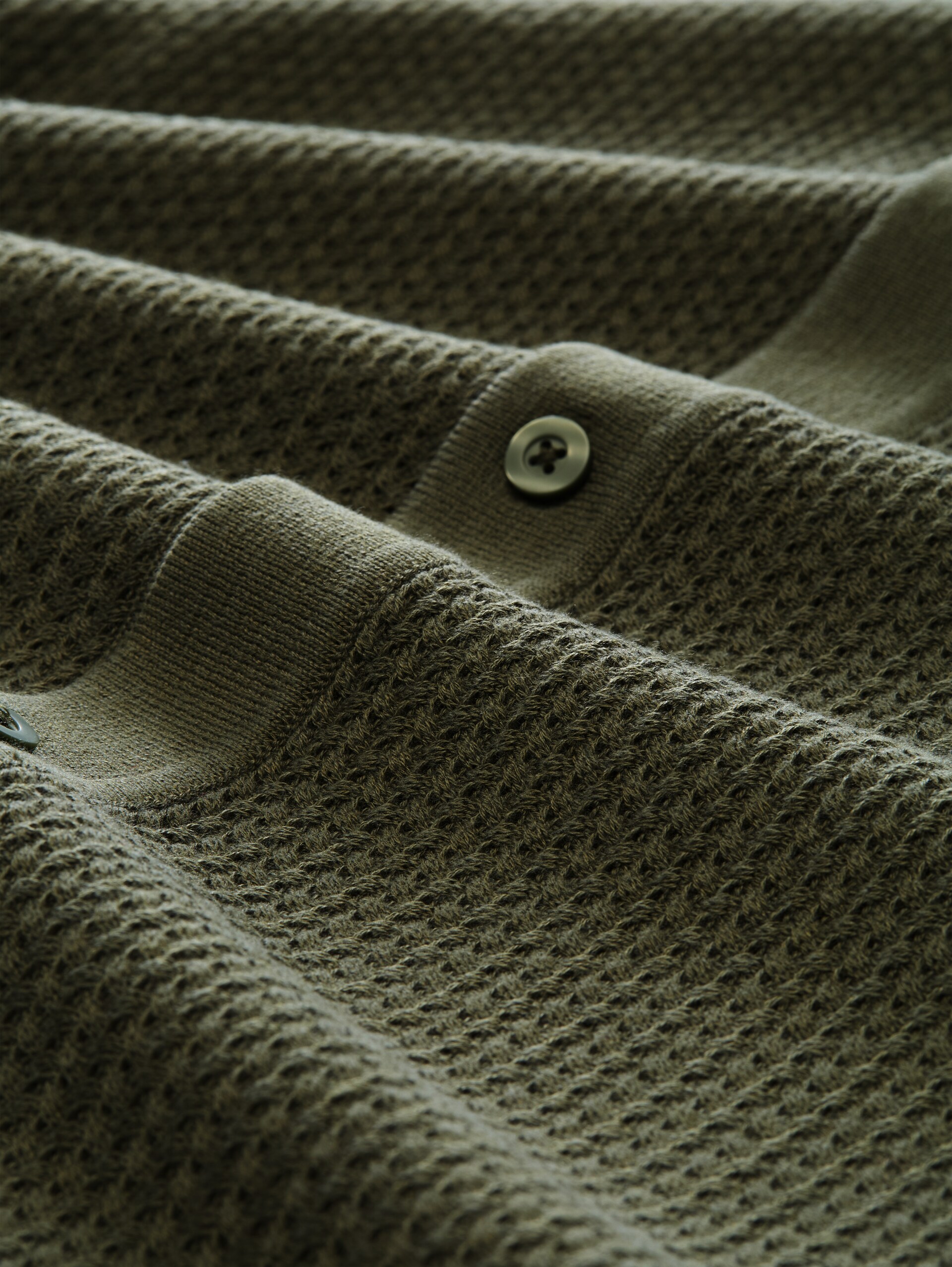 Relaxed Fit Strickjacke - urban olive green - Material-Ansicht