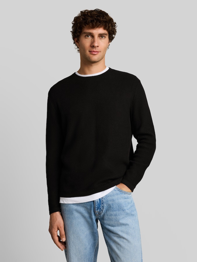 Pull en maille de coton à la coupe ample par Denim Male, Black