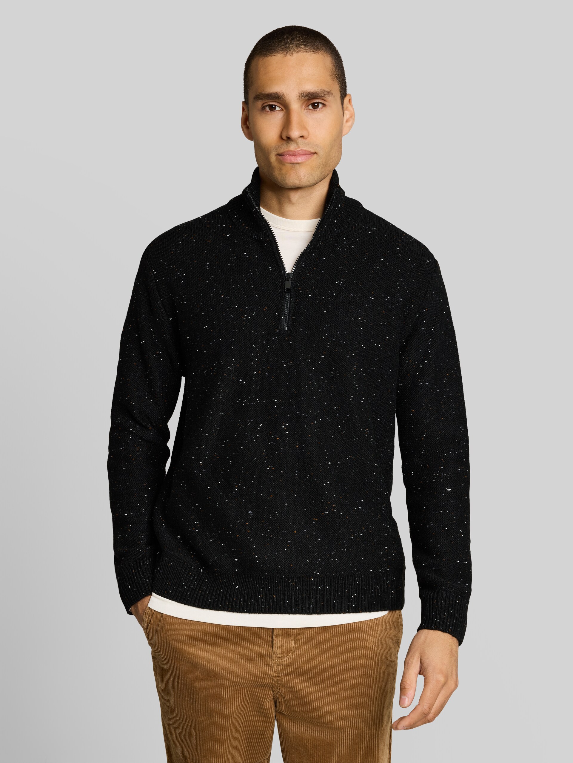 Loose Fit Troyer Strickpullover mit Wollanteil - black nep melange - Ausschnitt Model-Vorderansicht