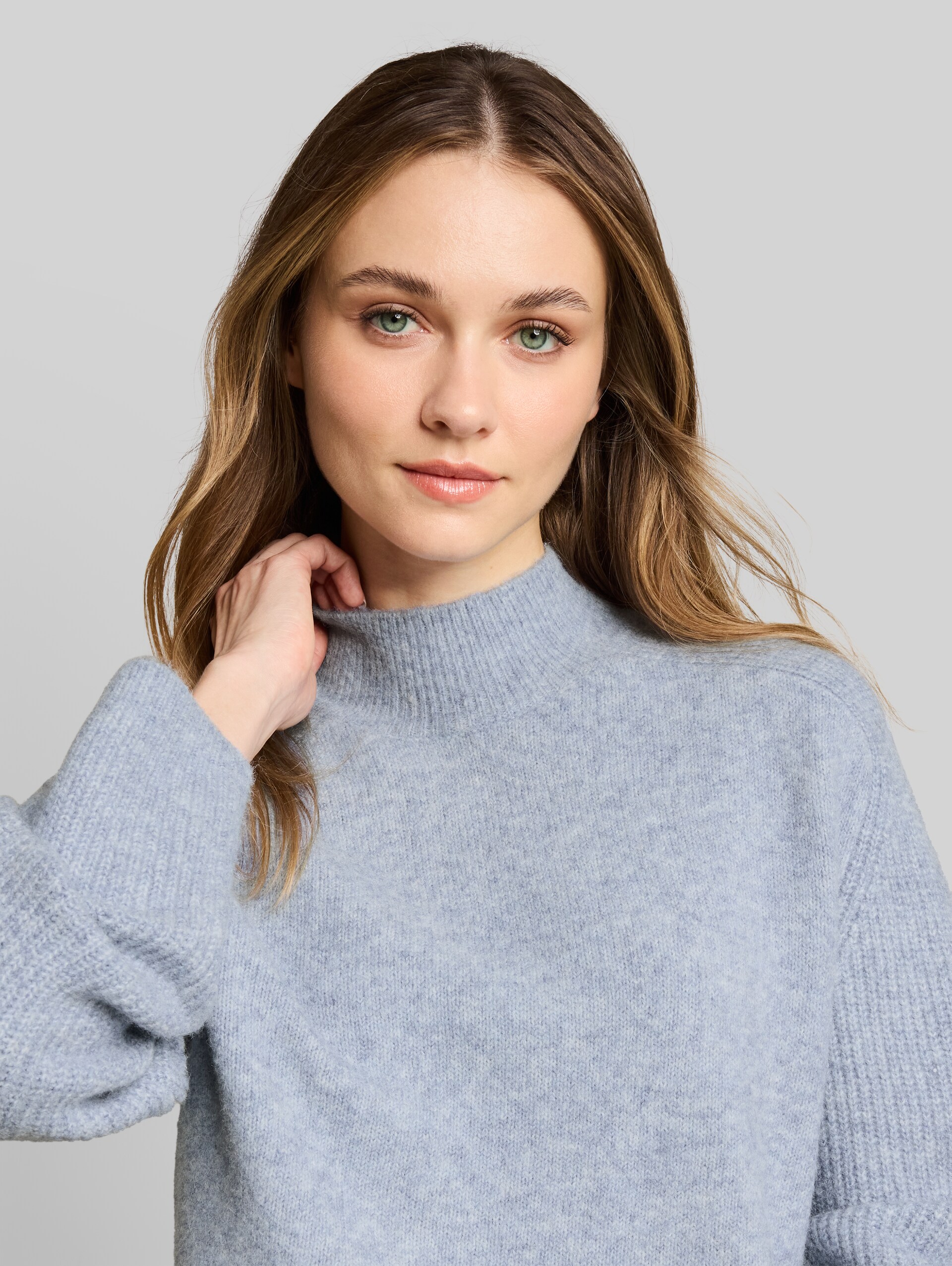 Pull en maille contenant de la laine - foggy sky blue melange - Vue de face du modèle