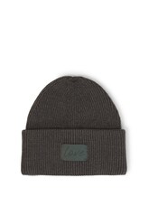 Geselecteerd, Beanie met badge door Tom Tailor, groen