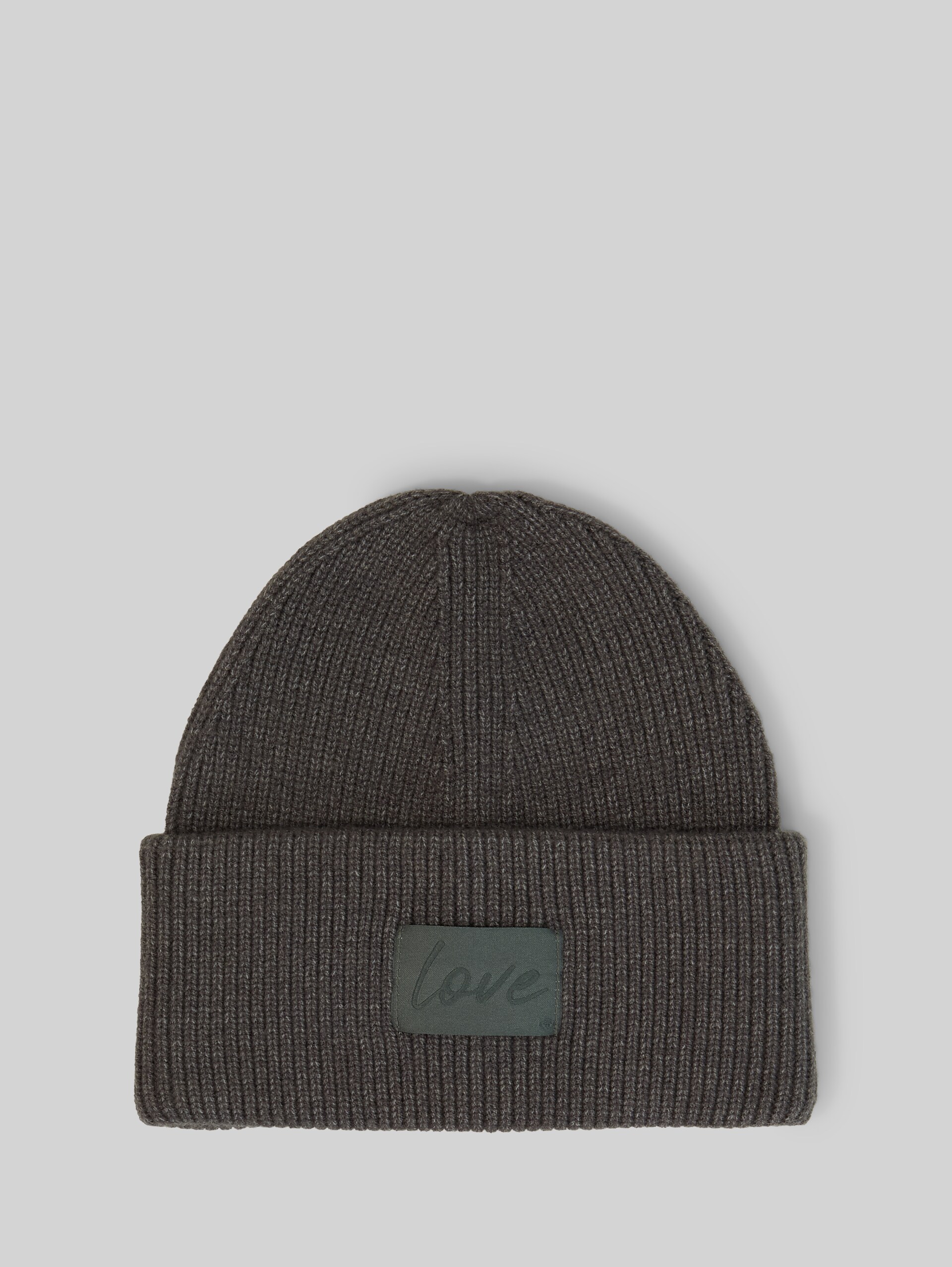 Beanie met badge - dark olive melange - Product vooraanzicht