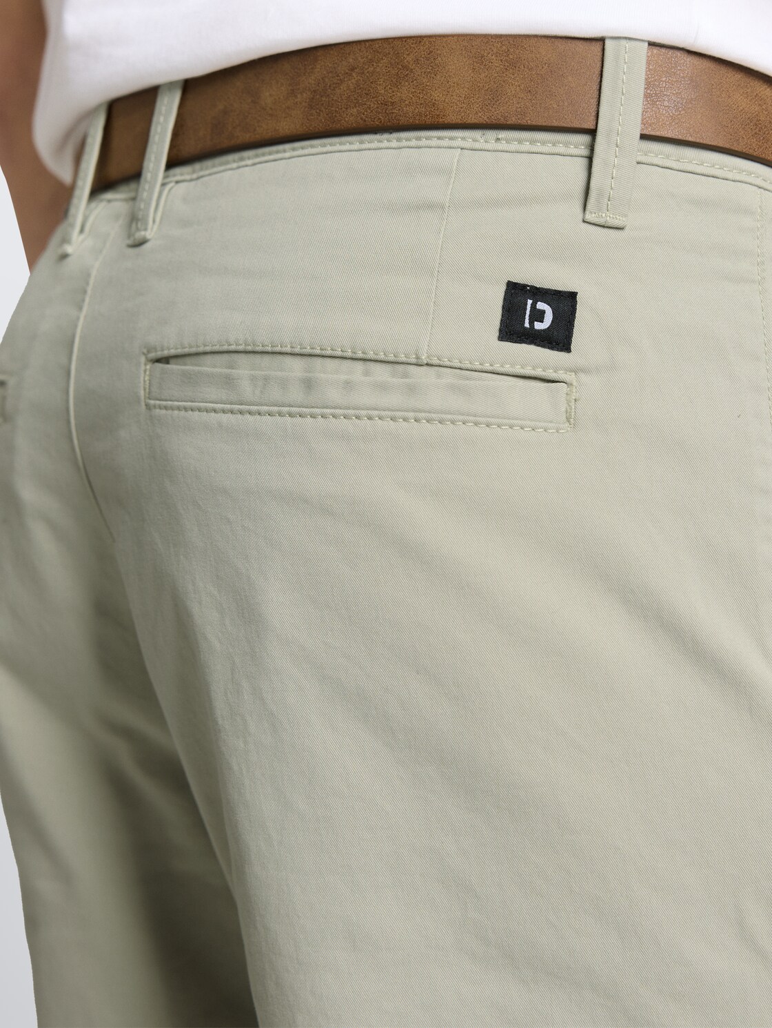 TTSLIM chinos with belt - elemental grey - Detail model view