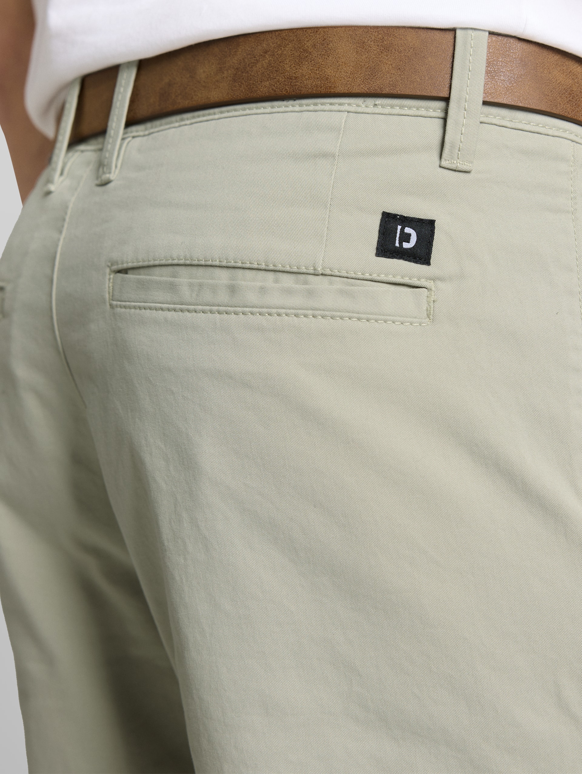 TTSLIM chinos with belt - elemental grey - Detail model view