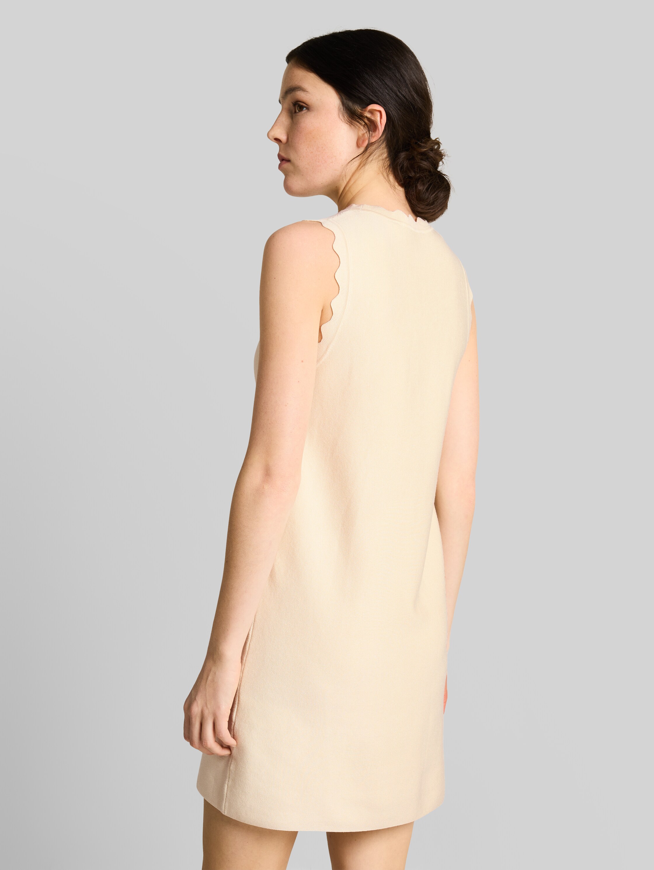 Мини рокля с Slim Fit - Image 5