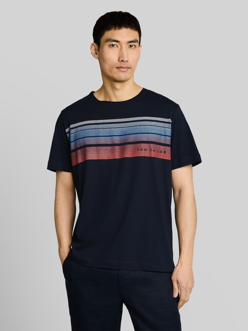 T-shirt met print op de borst door Men, sky captain blue
