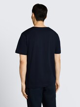 T-shirt avec imprimé sur la poitrine - sky captain blue - Découpe Vue arrière du modèle