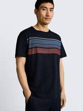 T-shirt avec imprimé sur la poitrine - sky captain blue - Vue détaillée du modèle