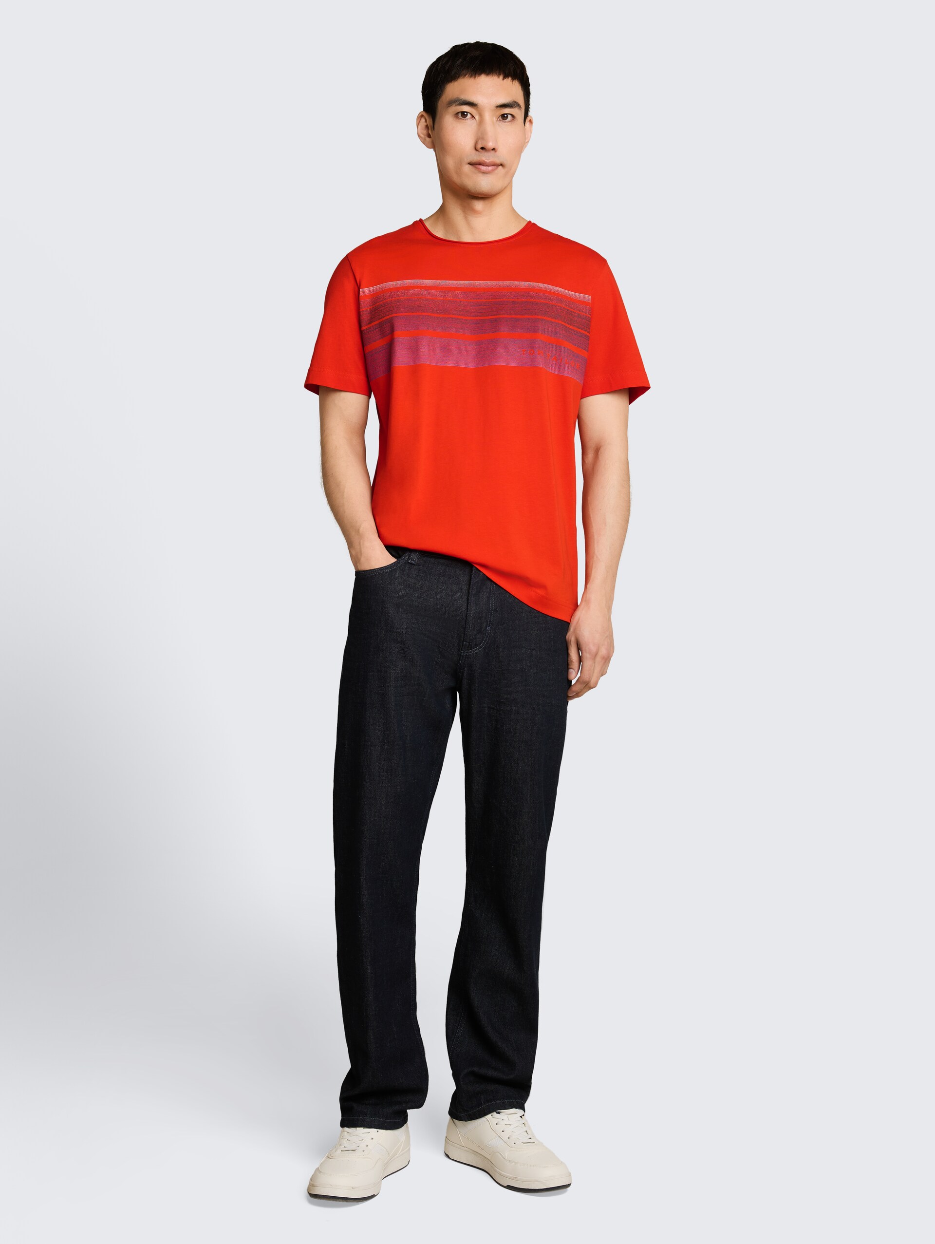 T-shirt with print on the chest - orange red - Model front view