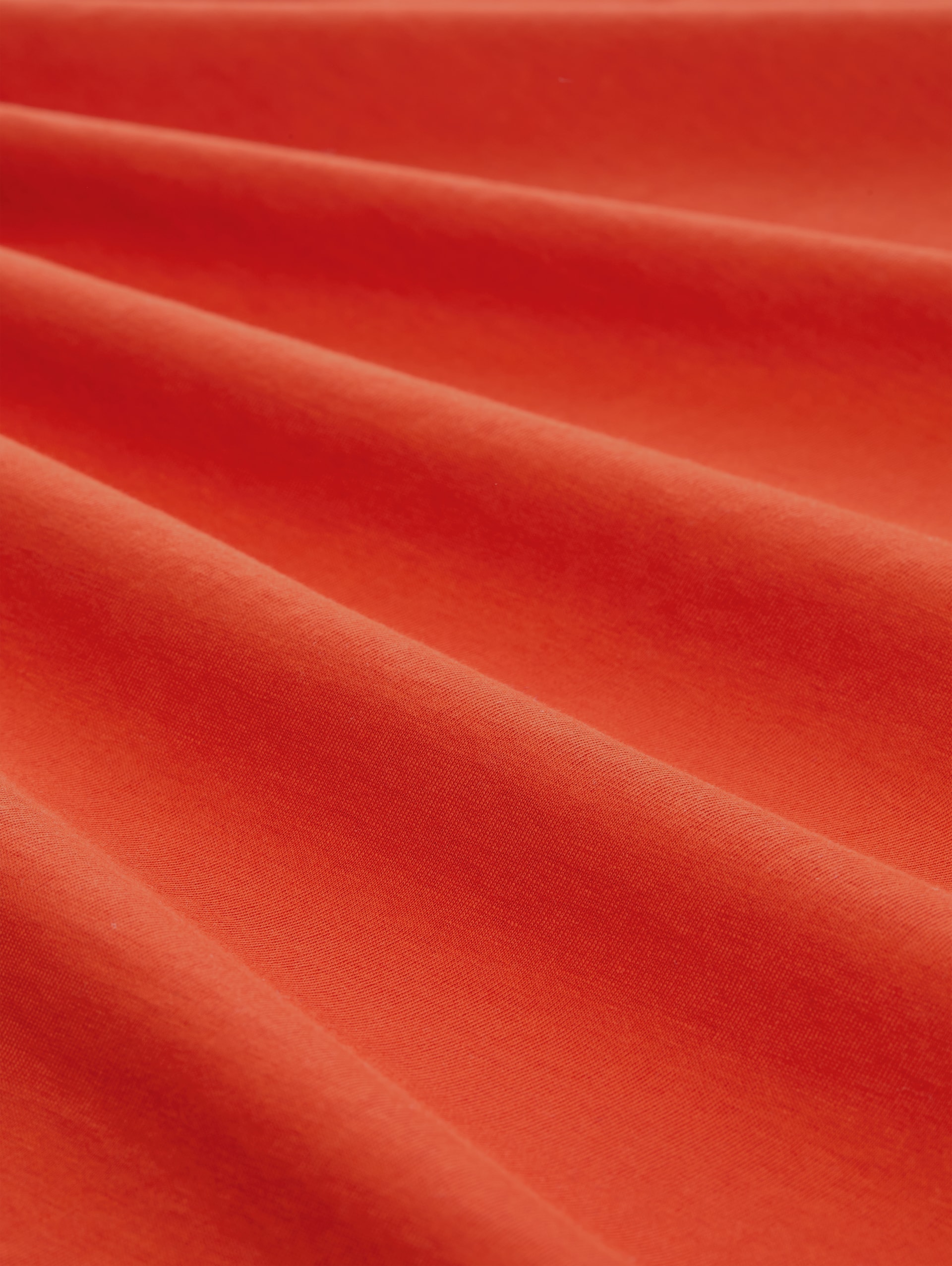 T-shirt with print on the chest - orange red - Material view