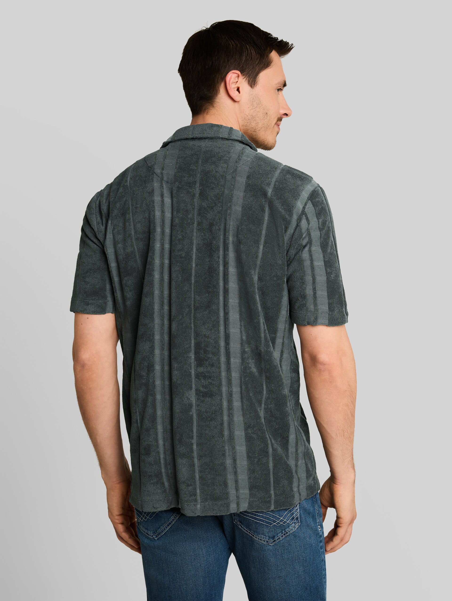 Regular-fit short-sleeved terry shirt with a striped pattern - Darkest Olive - Neckline model-back view