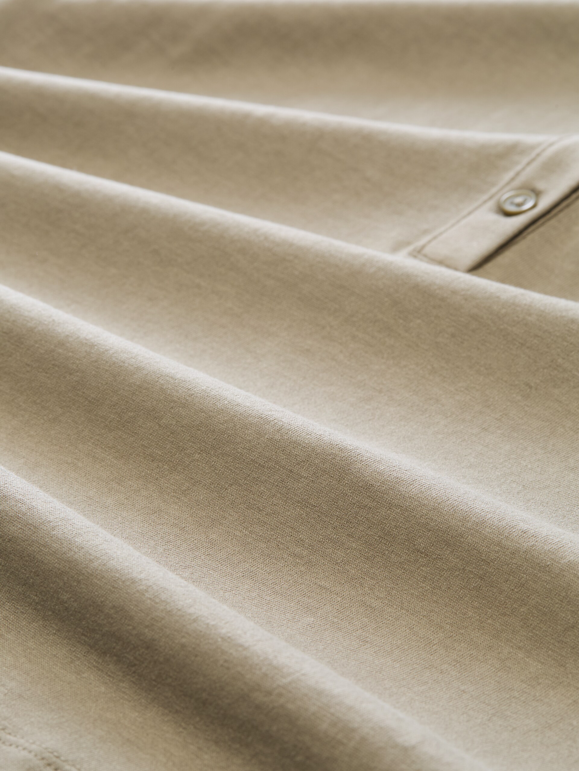 Henley-top met plooien - Silver Olive - Materiaalweergave