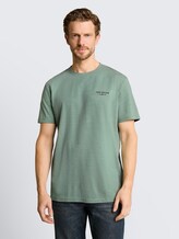 Piqué T-shirt in gemêleerde look - Garden Green - Nek model vooraanzicht