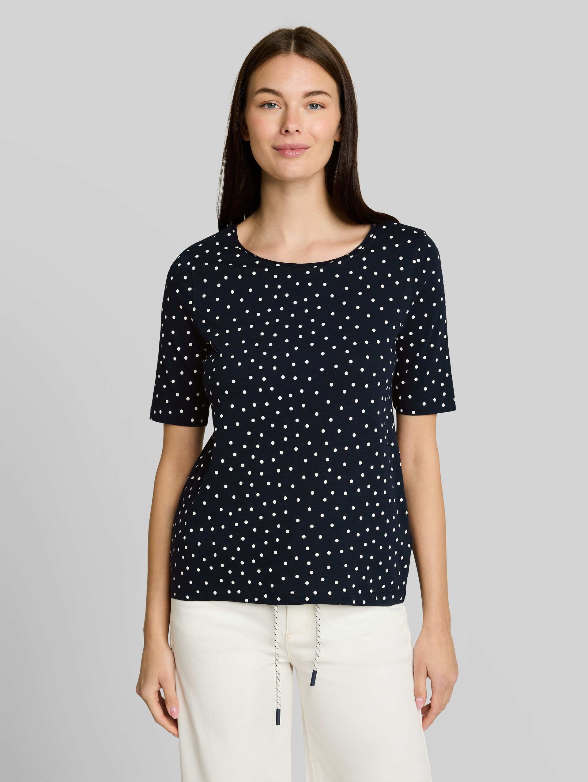 Polka dot T-shirt - navy white small dot design - Neckline model front view
