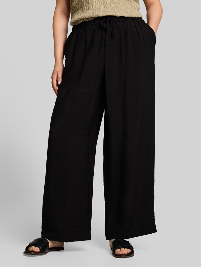Plus Size - Loose Wide Hose mit Kordelzug von Women Plus Size, deep black