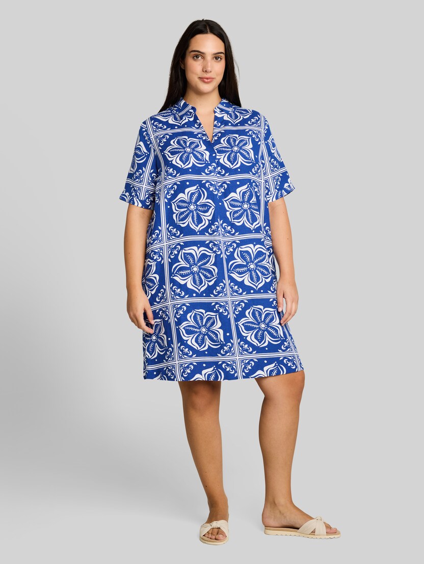 Plus Size - Dress with linen blend by Women Plus Size, blue flower tile design