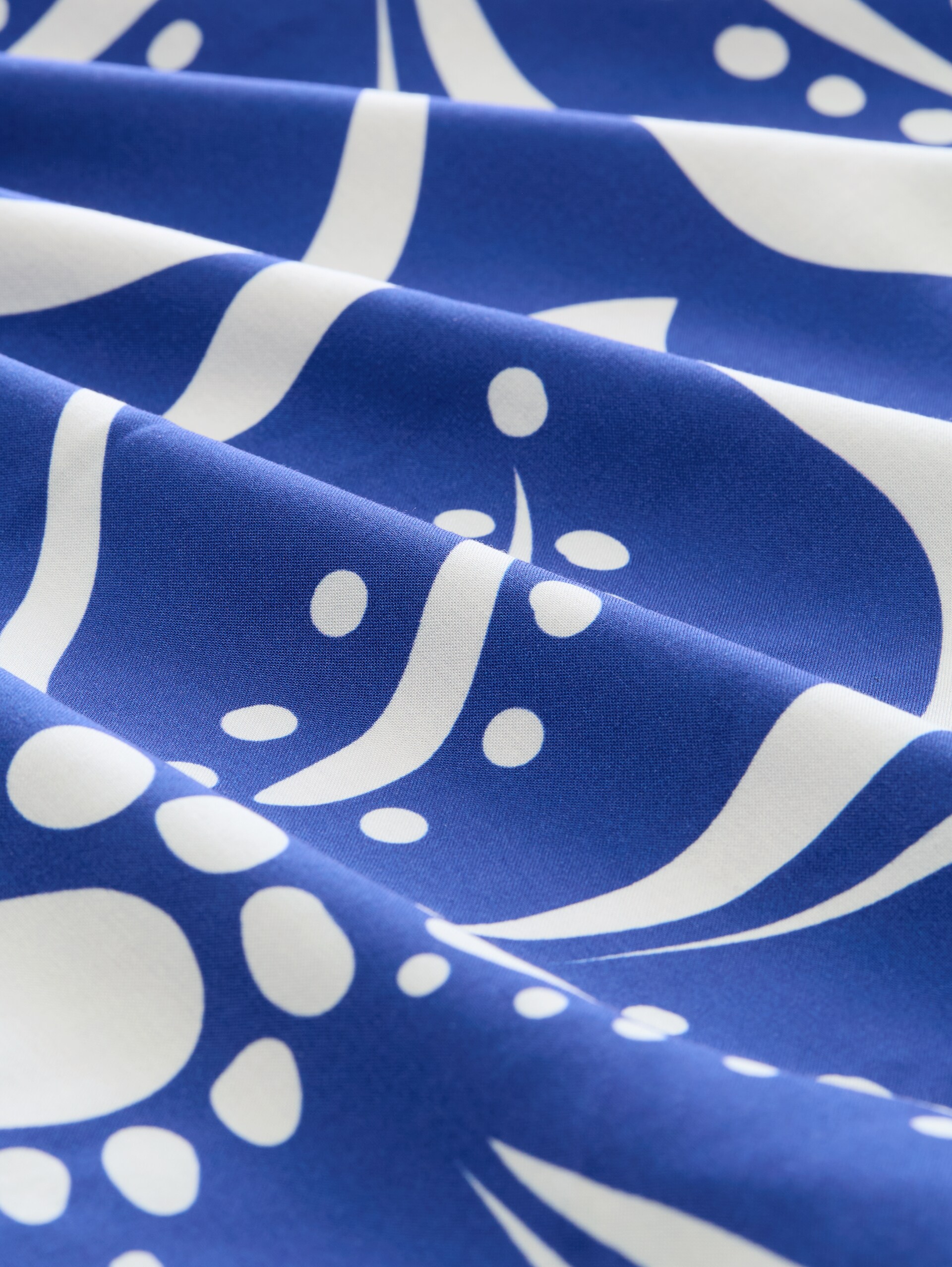 Plus Size - T-shirt in materiaalmix - shiny royal blue - Materiaalweergave