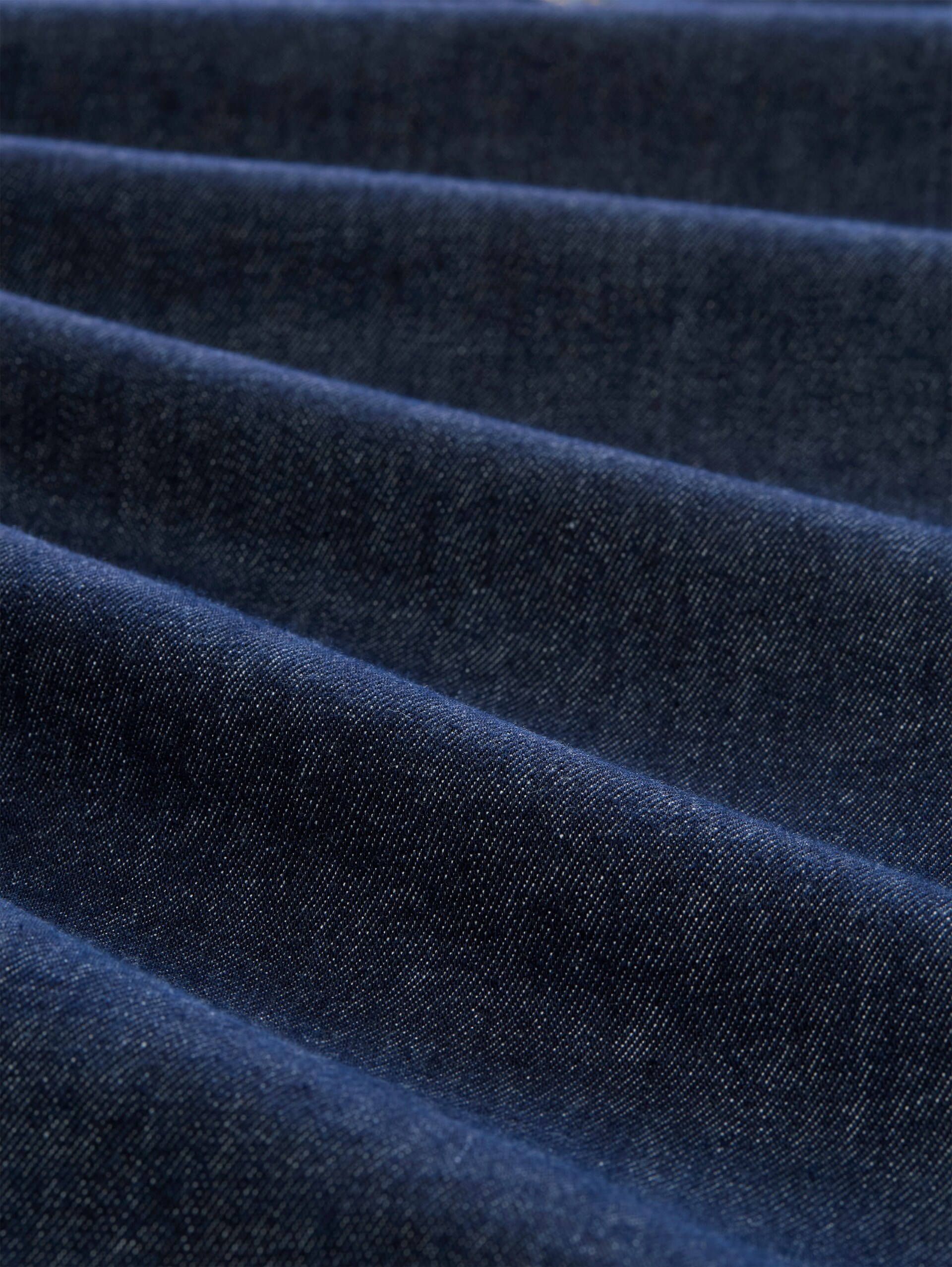 TTCELIA BARREL jeans with patch pockets - Rinsed Blue Denim - Material view